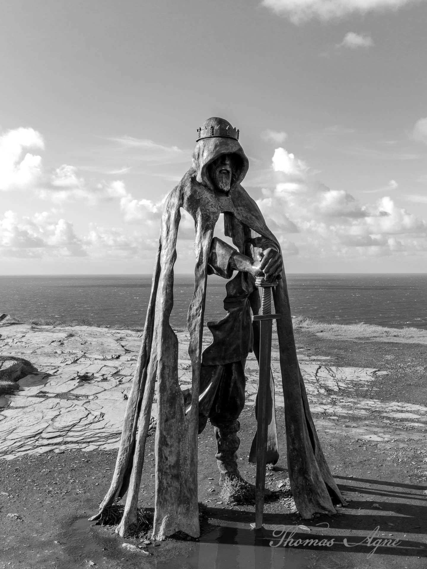 Sony Alpha NEX-6 sample photo. The monument of king arthur photography