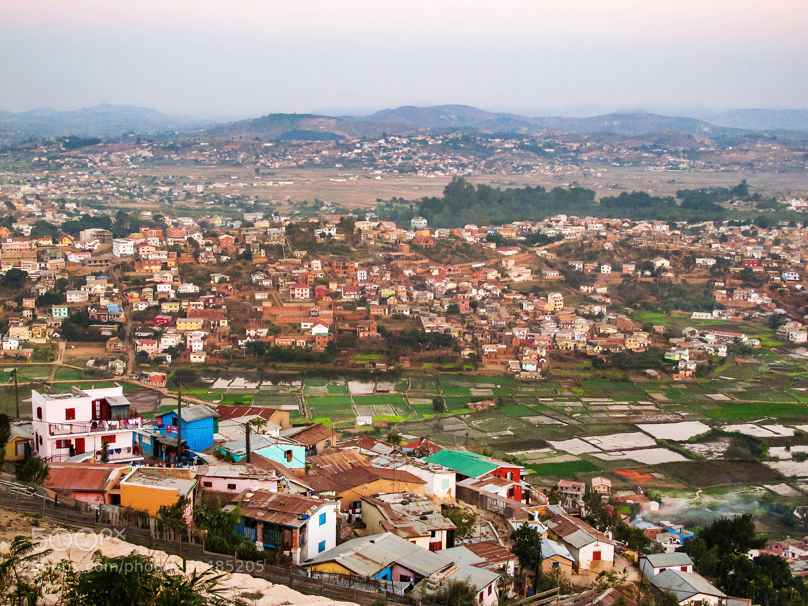 Canon PowerShot G11 sample photo. Antananarivo photography