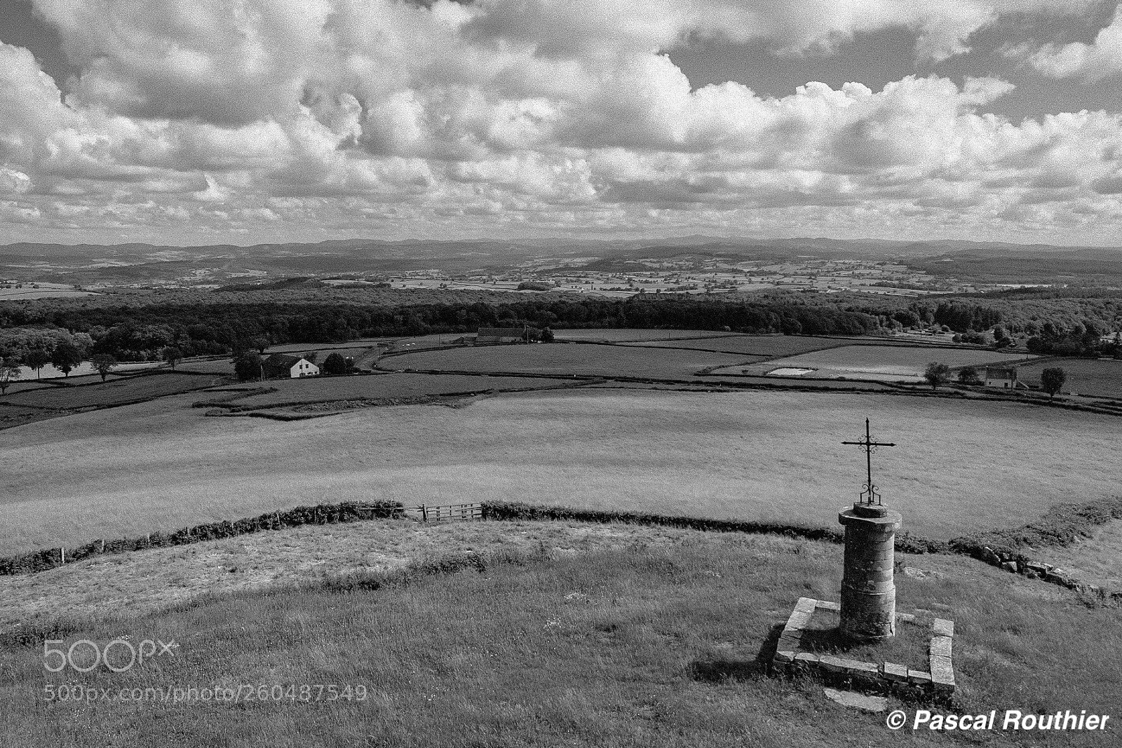 Fujifilm X-T20 sample photo. Paysage de bourgogne mont photography