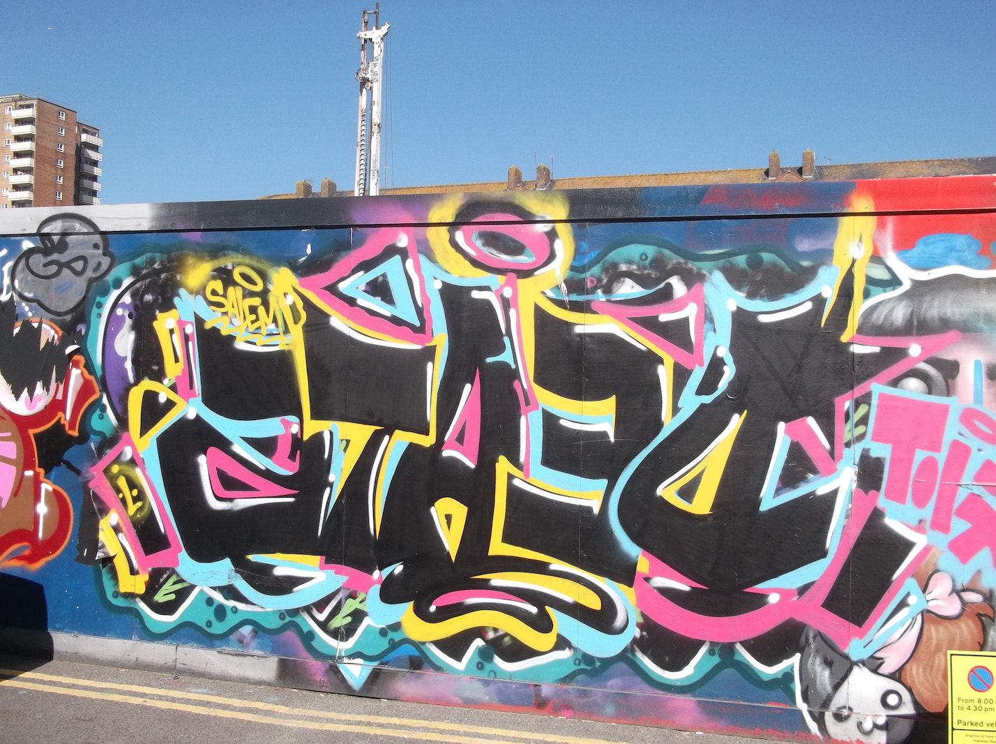 Fujifilm FinePix JV250 sample photo. Pink yellow blue black graffiti (old market brighton) photography