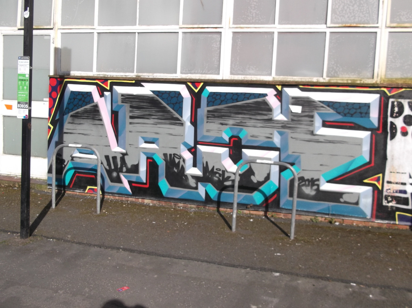 Fujifilm FinePix JV250 sample photo. Grey aroe graffiti (old market brighton) photography