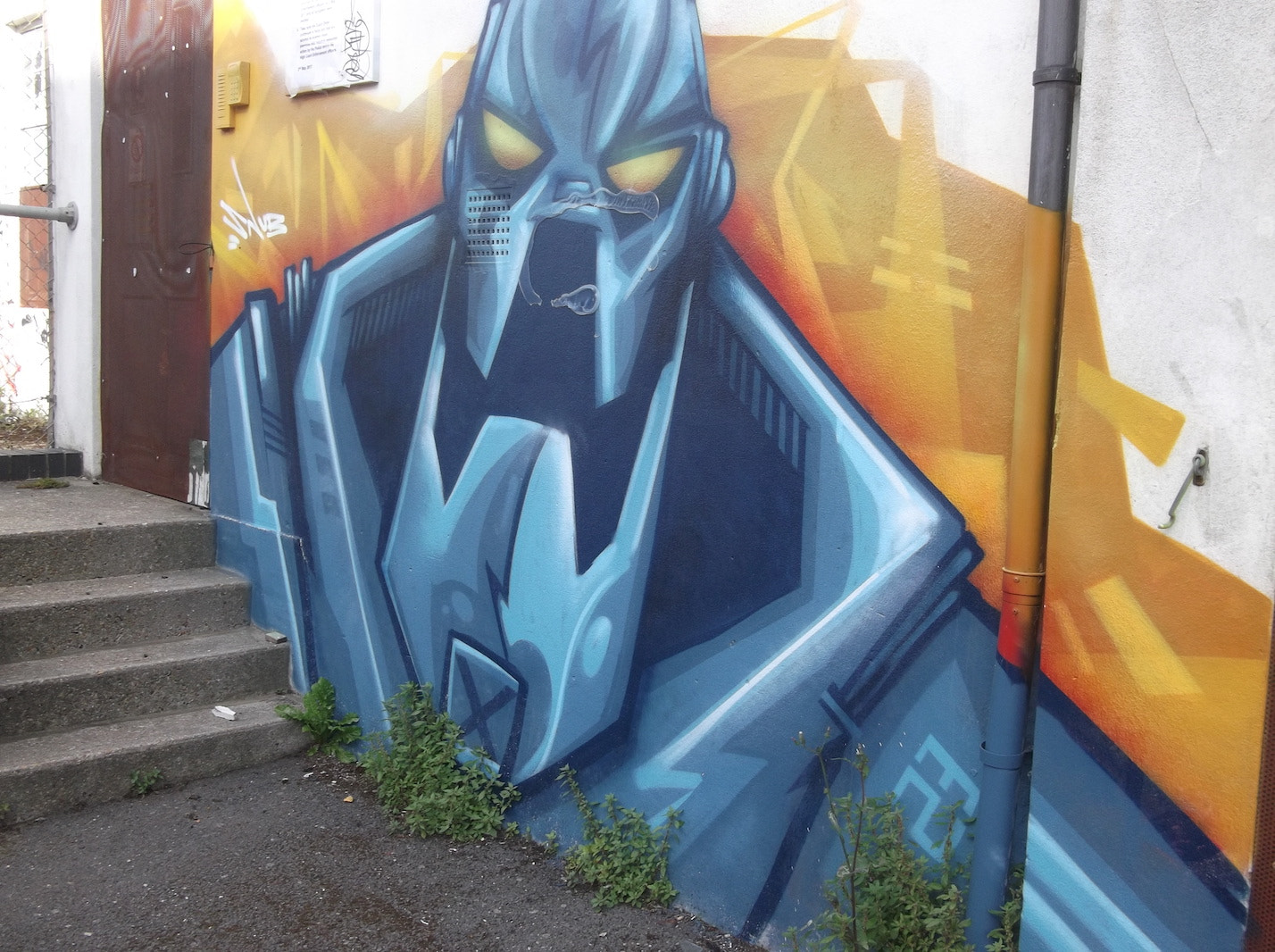 Fujifilm FinePix JV250 sample photo. Blue robot (graffiti old market brighton) photography