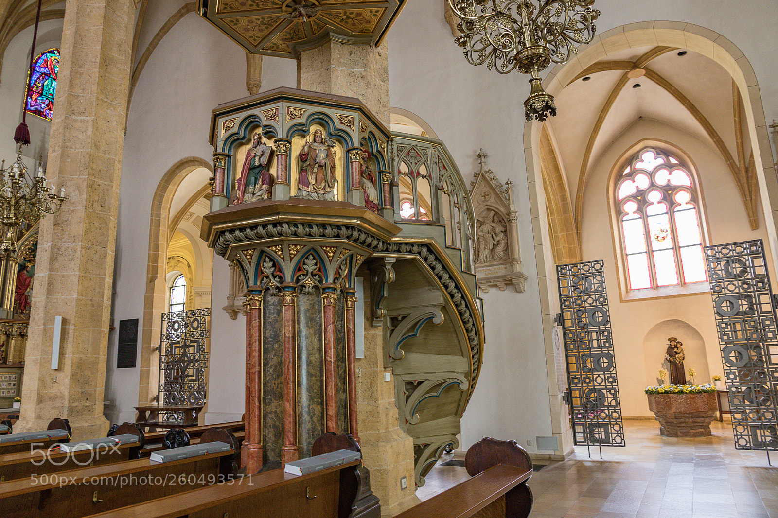 Canon EOS 80D sample photo. Catholic church photography