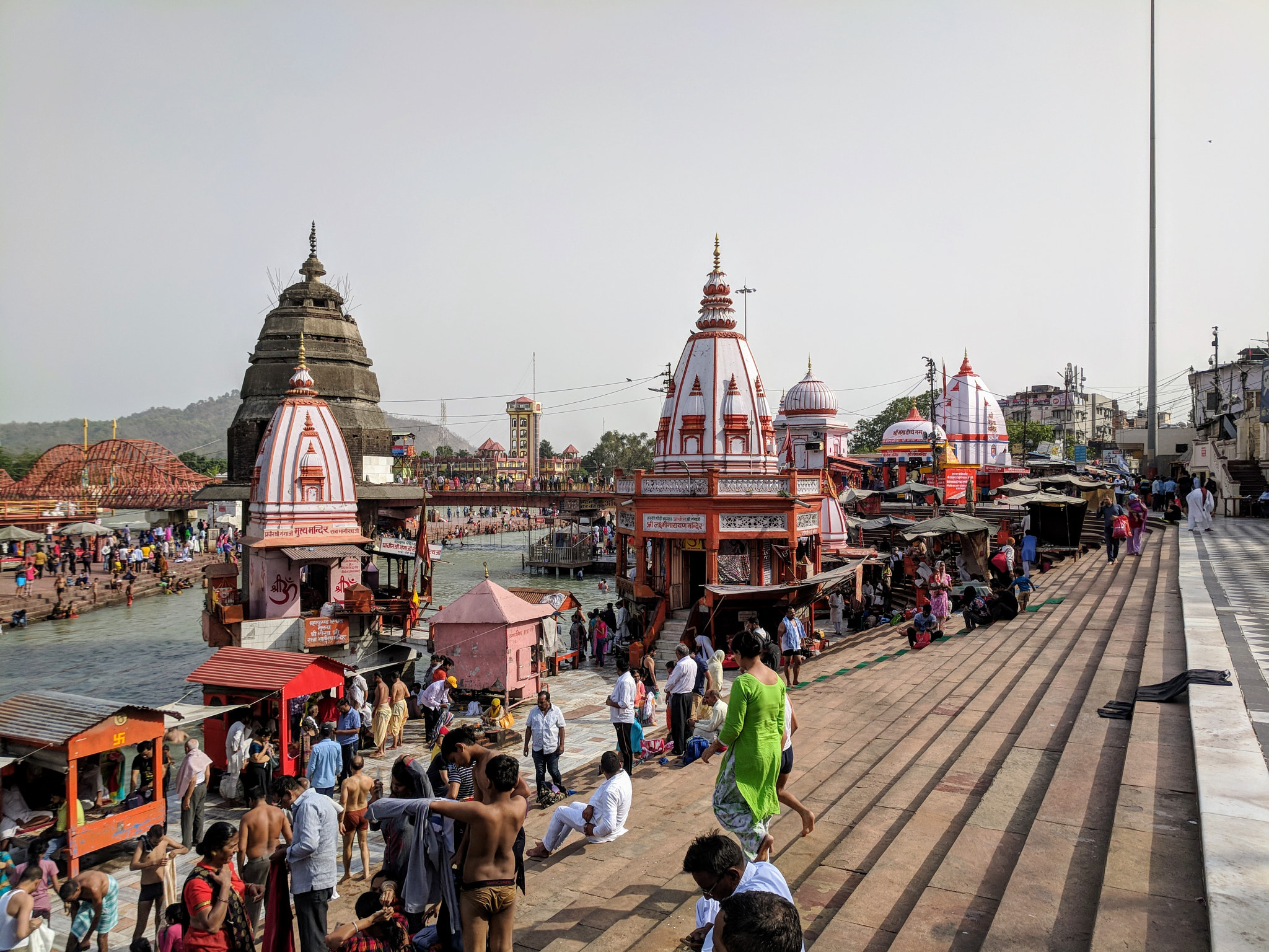 Google Pixel XL sample photo. Temples near the river bank photography