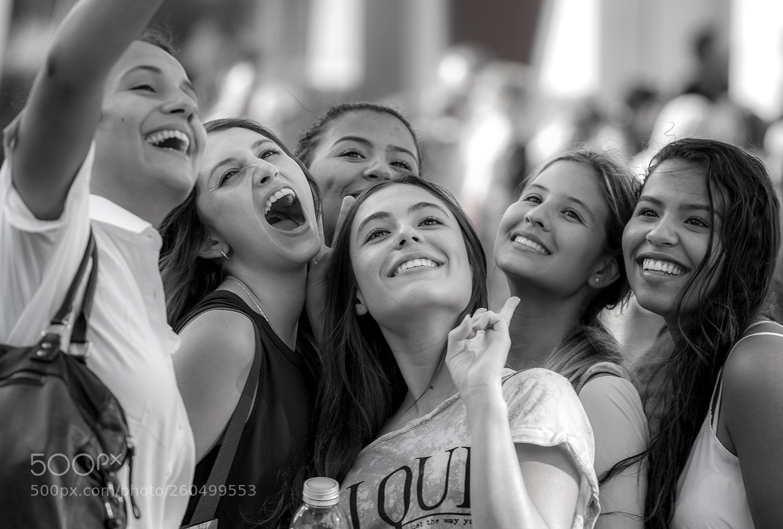 Canon EOS-1D Mark II N sample photo. Les jeunes filles adorent photography