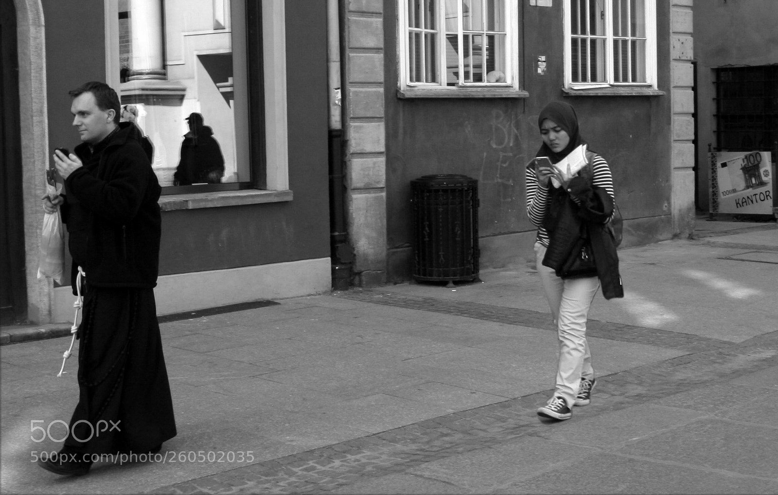 Canon EOS 20D sample photo. Connection or social isolation photography