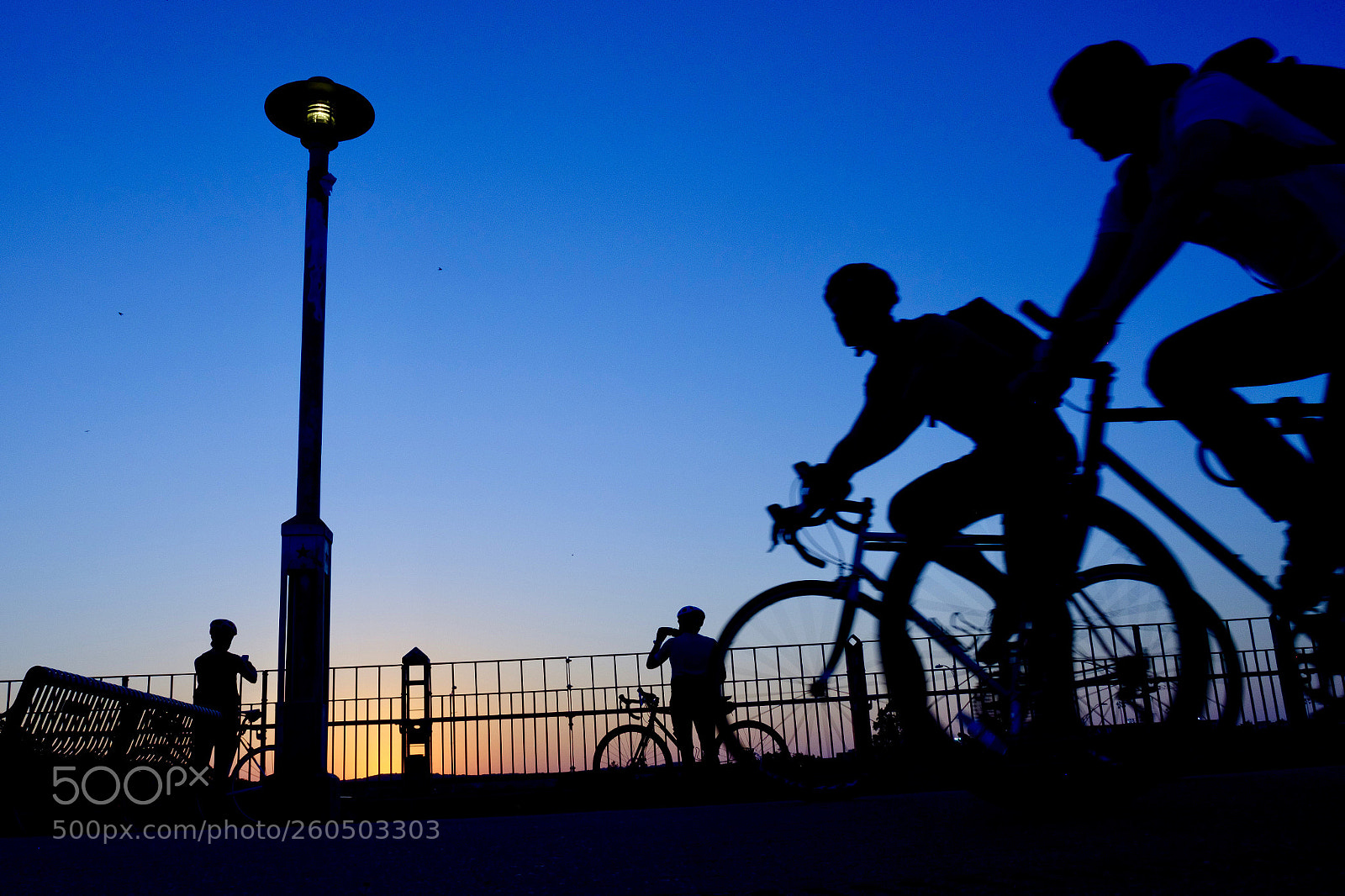 Fujifilm X-T2 sample photo. Twilight ride photography