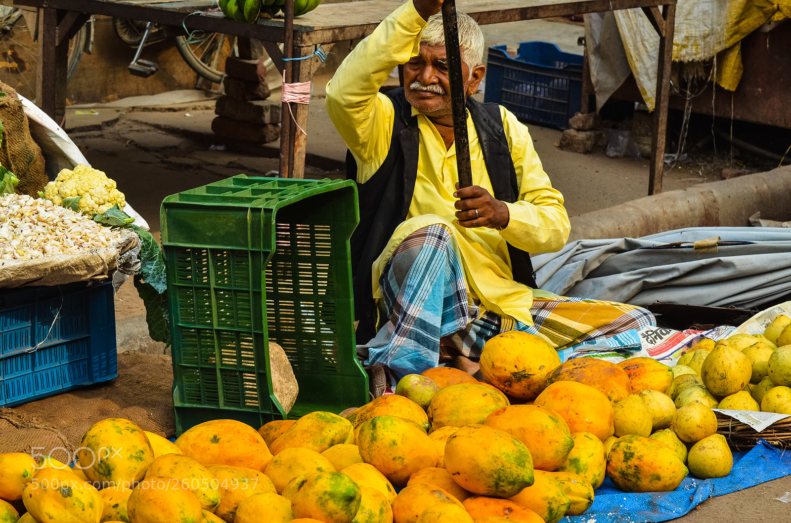 Nikon D5100 sample photo. The fruit vendor. photography
