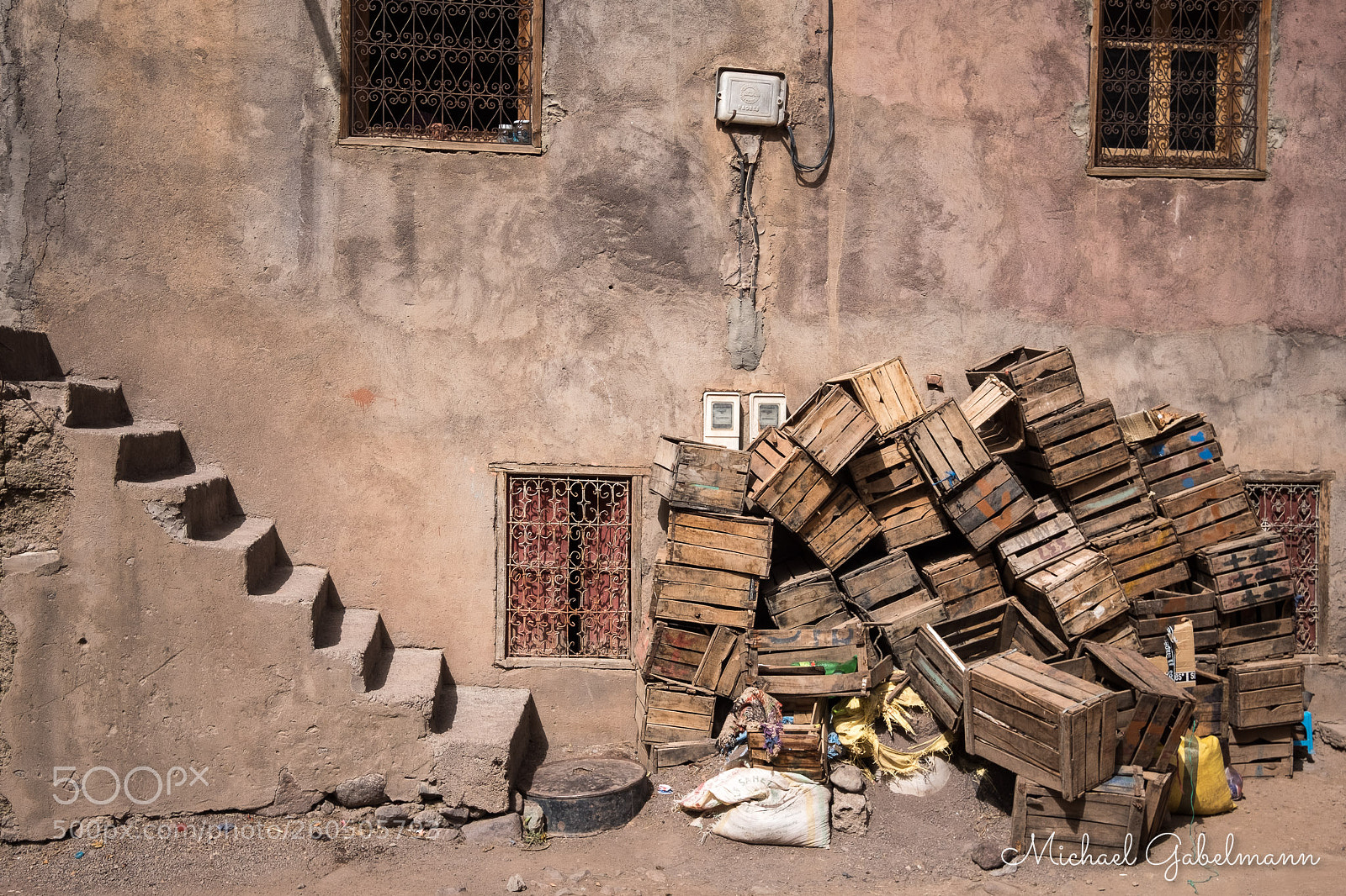 Fujifilm X-T20 sample photo. Piled high photography