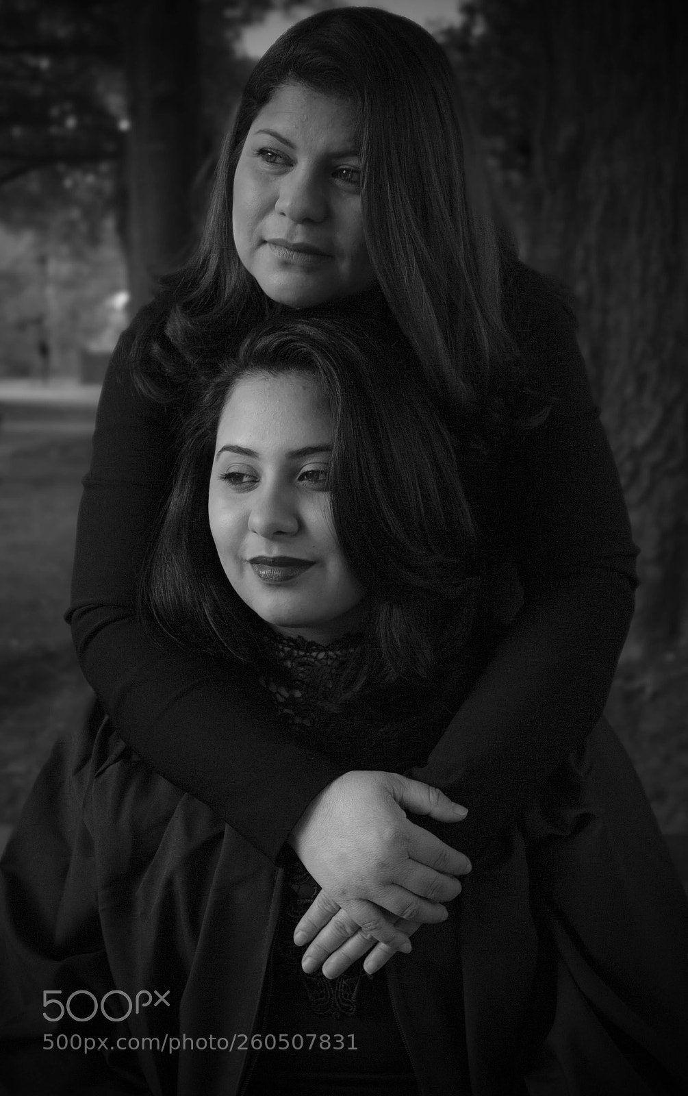 Canon EOS 1200D (EOS Rebel T5 / EOS Kiss X70 / EOS Hi) sample photo. A mothers love photography