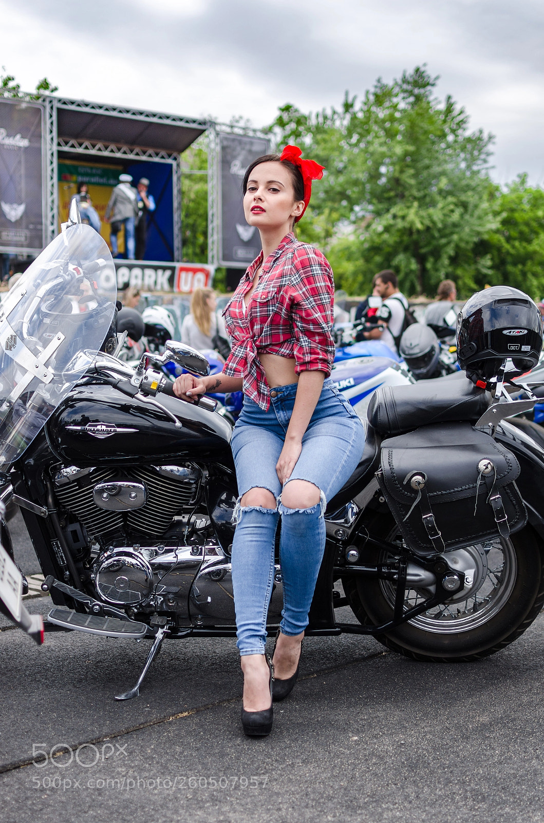 Nikon D7000 sample photo. Brown-haired ukrainian pin-up girl #11 photography