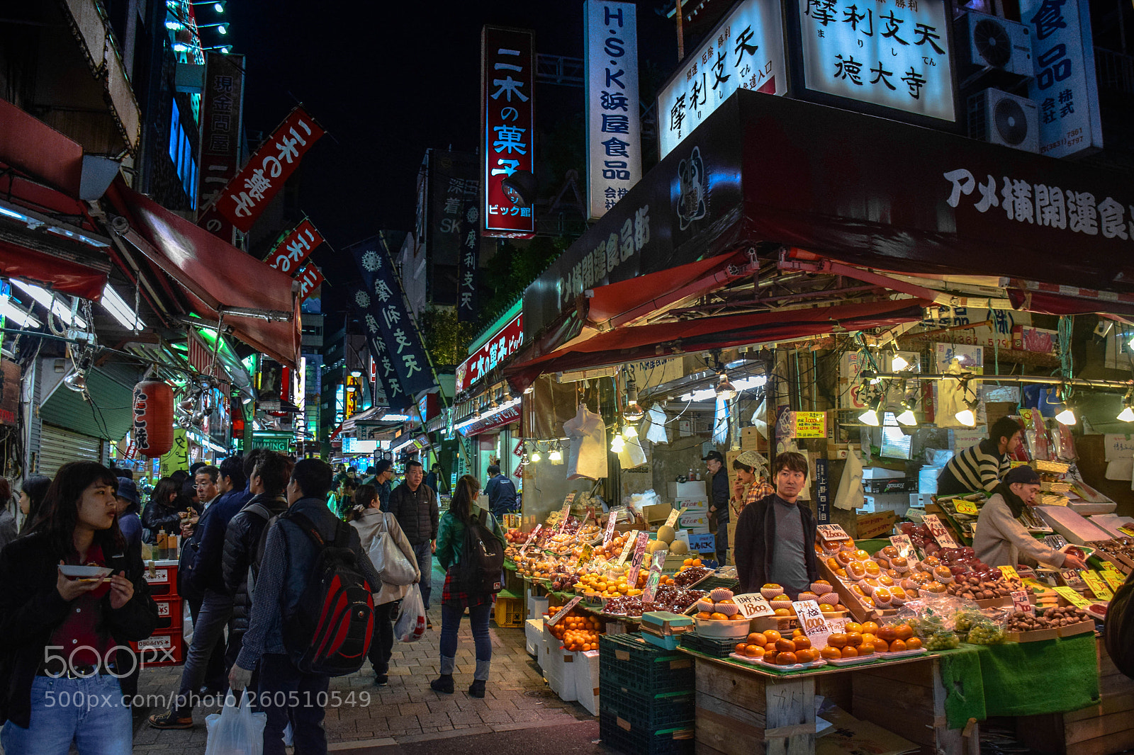 Nikon D5300 sample photo. The night street market. photography