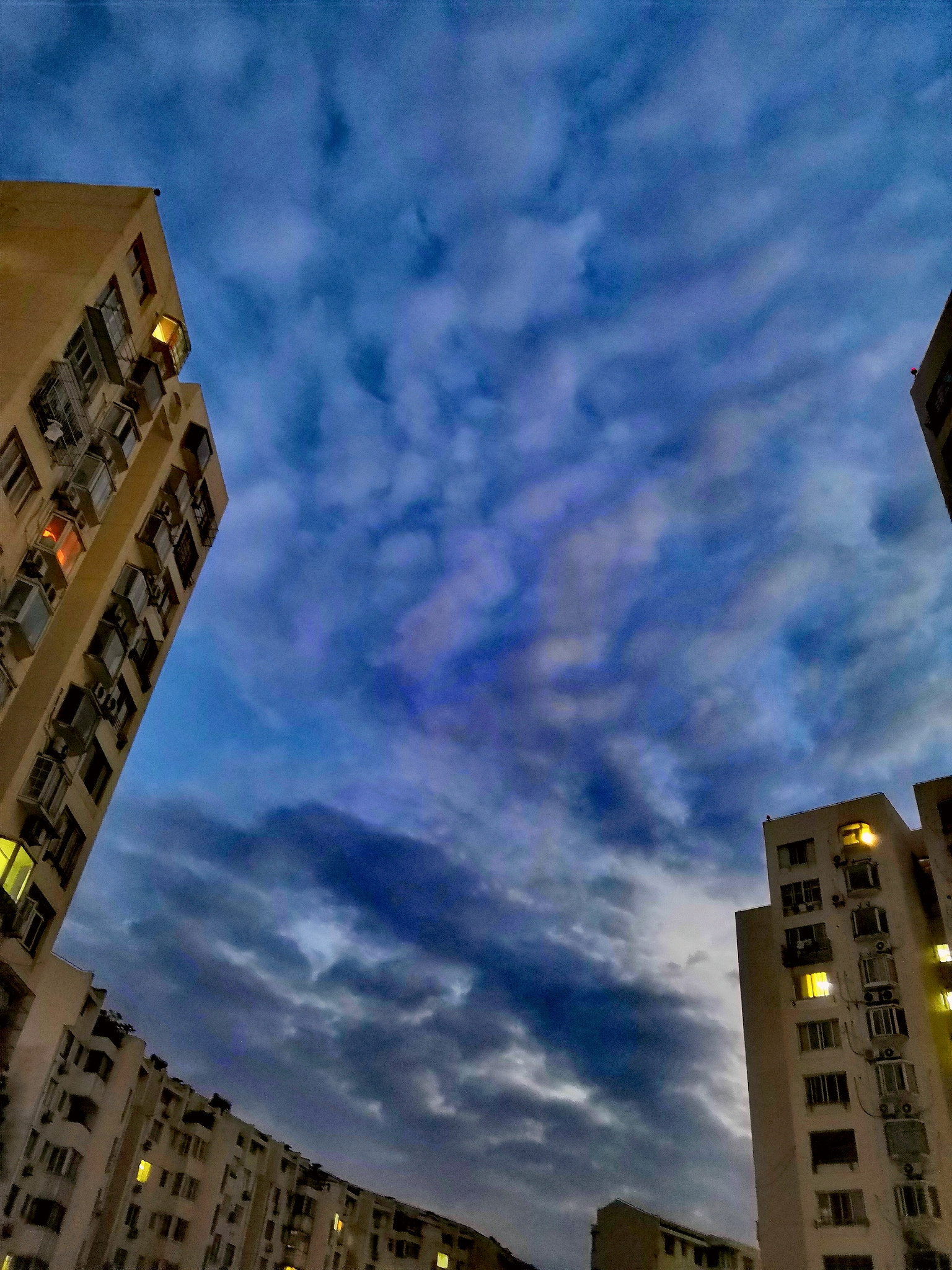 HUAWEI Honor 10 sample photo. After sunset photography