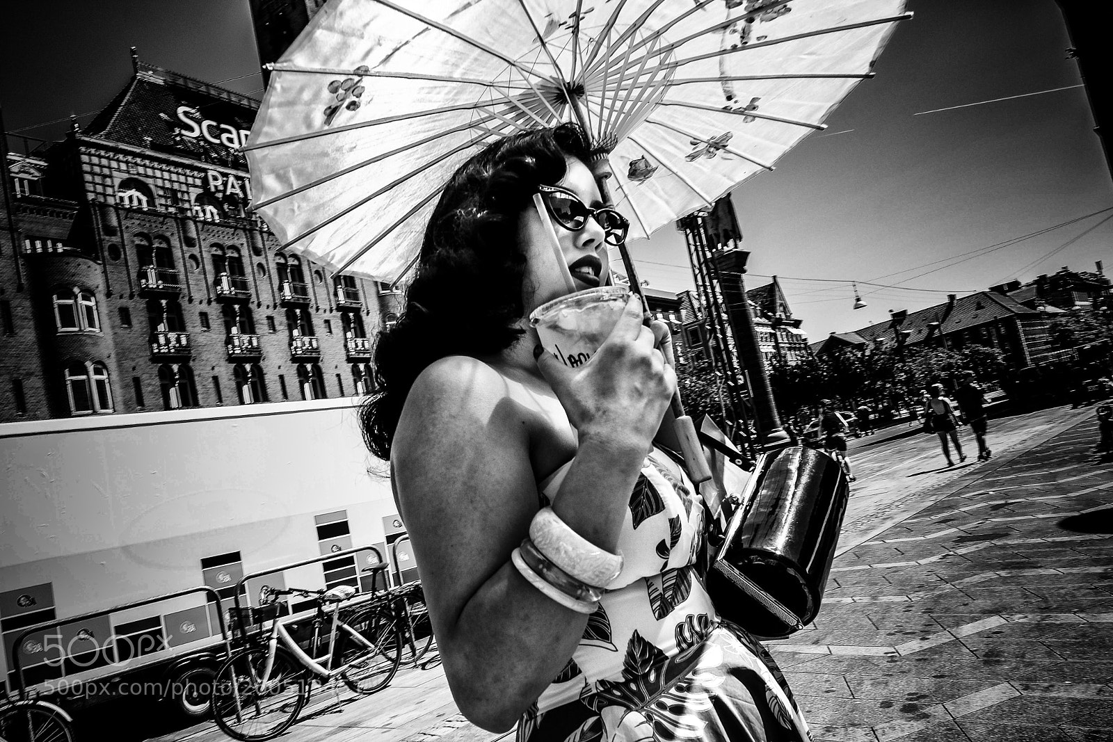 Fujifilm X-Pro2 sample photo. Images on the run... photography