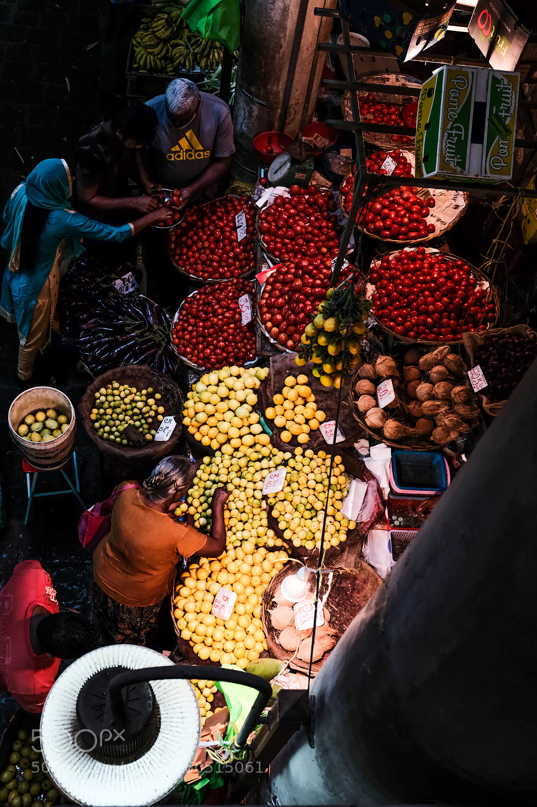 Fujifilm X100F sample photo. Market day photography