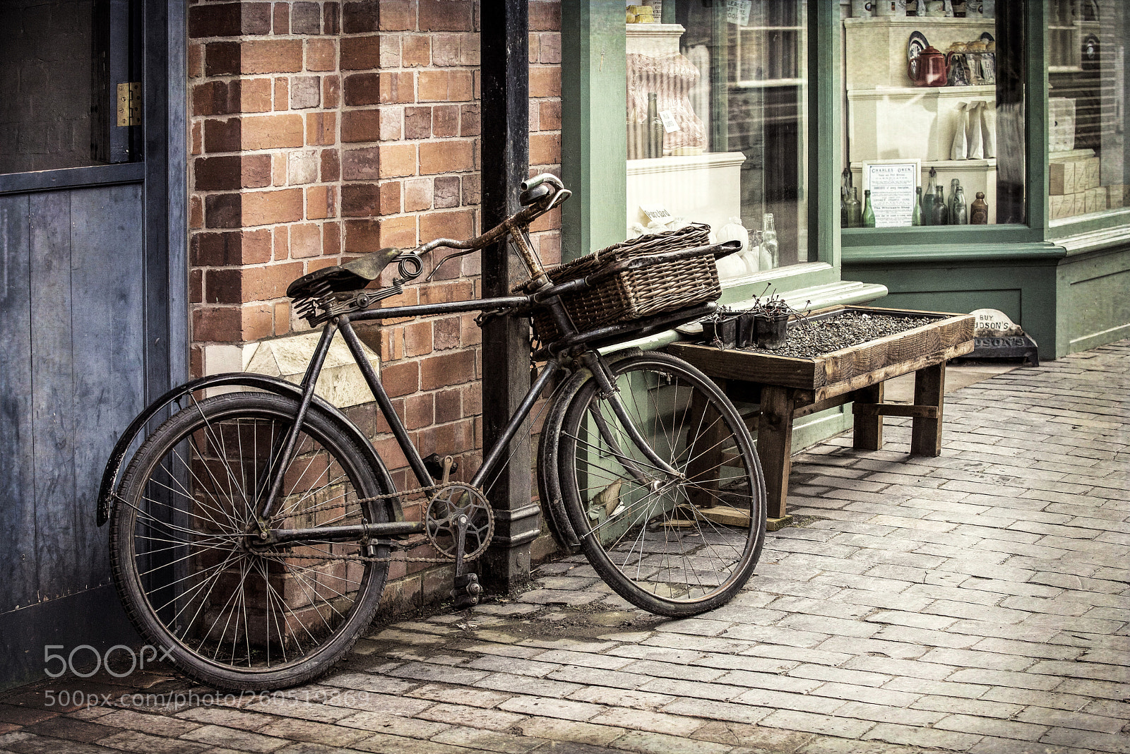 Nikon D610 sample photo. Antique delivery service photography