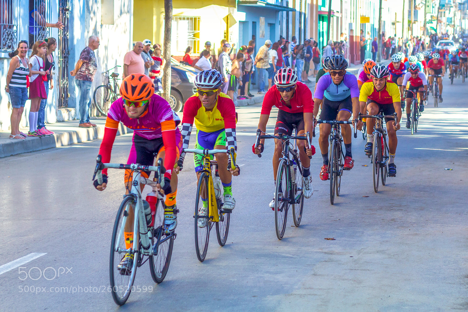 Canon EOS 550D (EOS Rebel T2i / EOS Kiss X4) sample photo. 'tour of cuba' cycling photography