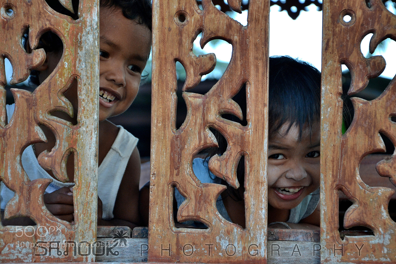 Nikon D3100 sample photo. Happy childs play on photography