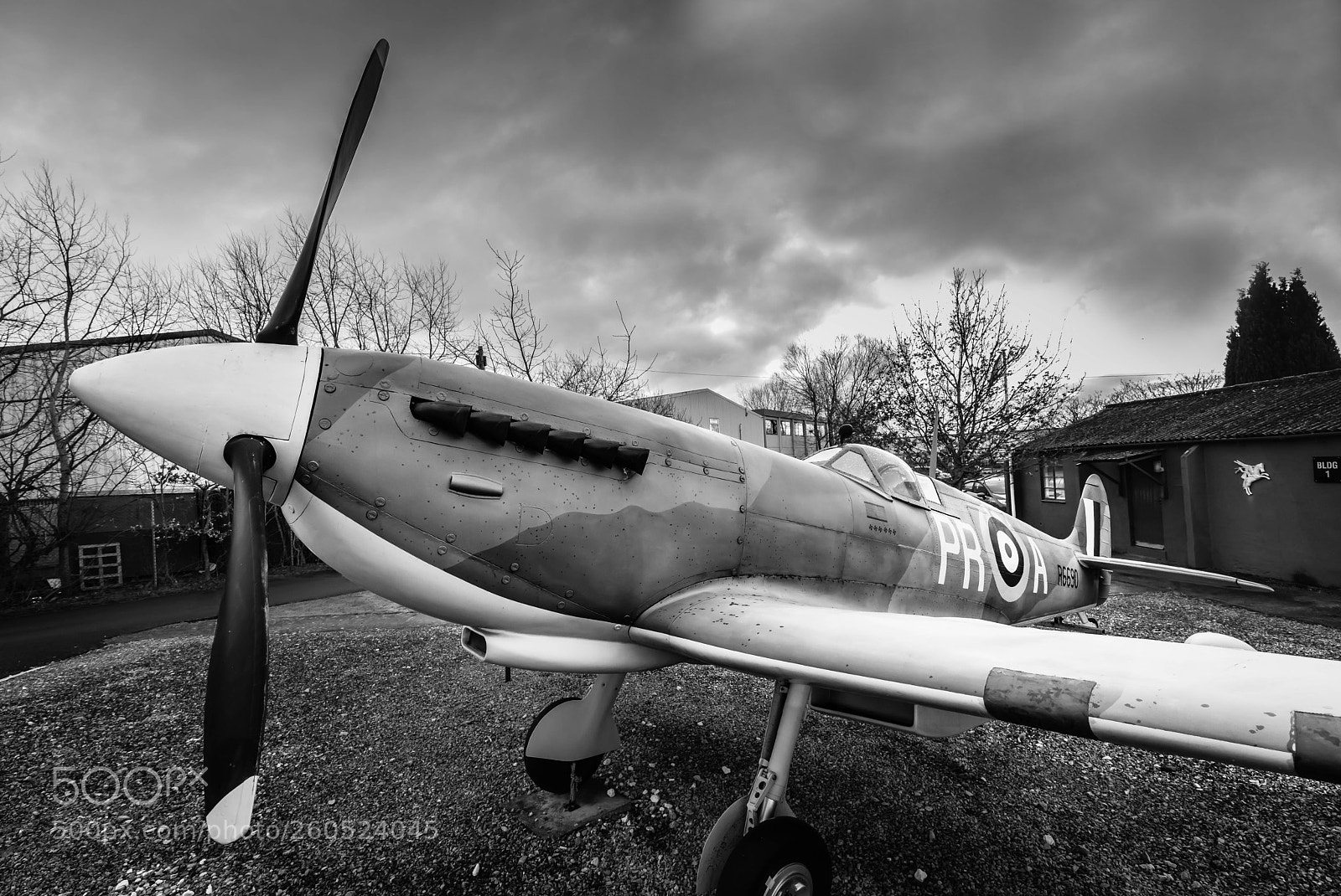 Canon EOS 5D Mark IV sample photo. Supermarine spitfire photography