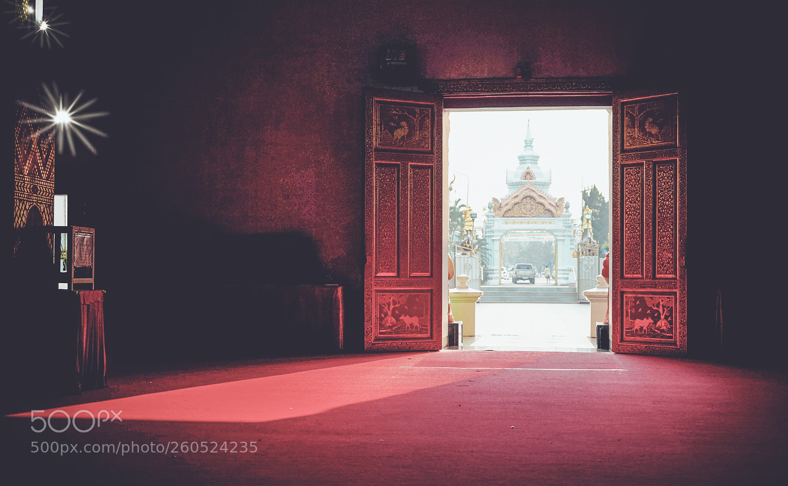Sony a7 II sample photo. Lighting in temple photography