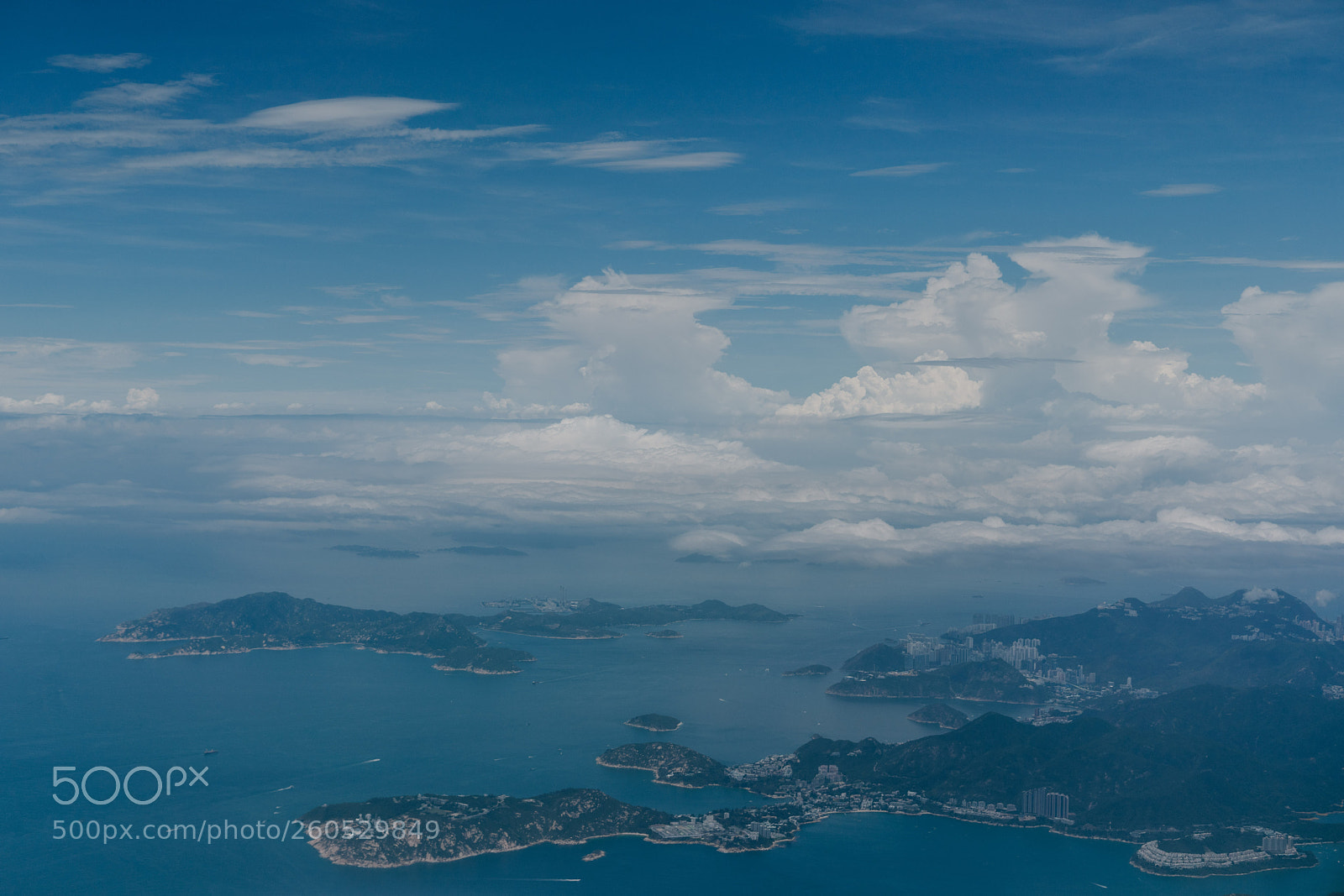Sony a7 II sample photo. Back to hongkong photography