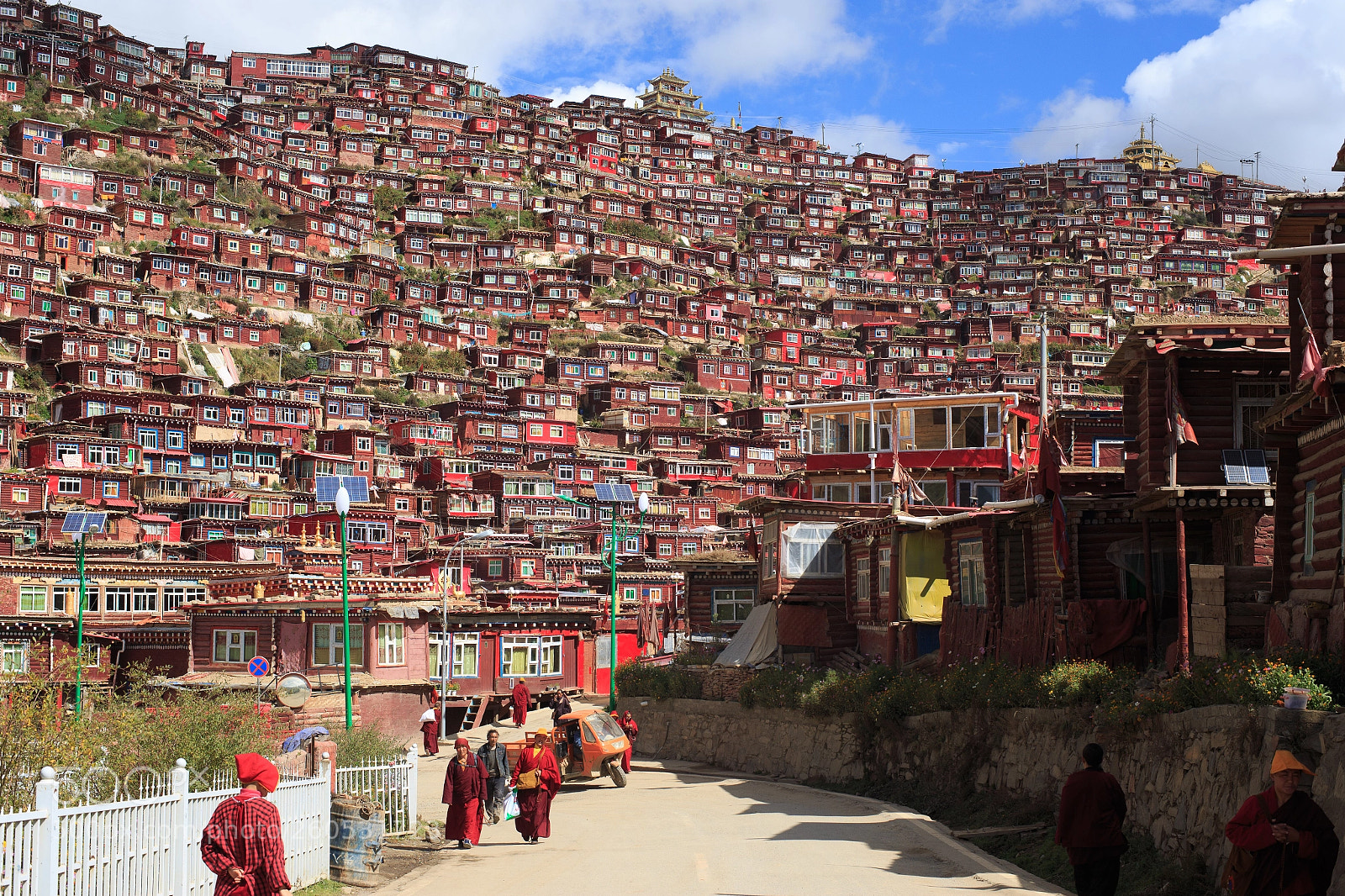 Canon EOS 6D sample photo. Larung gar photography