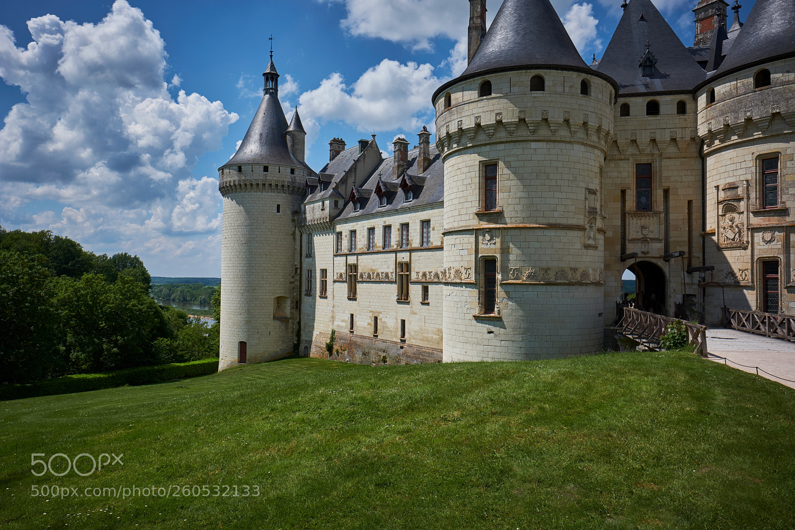 Fujifilm X-T2 sample photo. Chaumont castle - loire photography