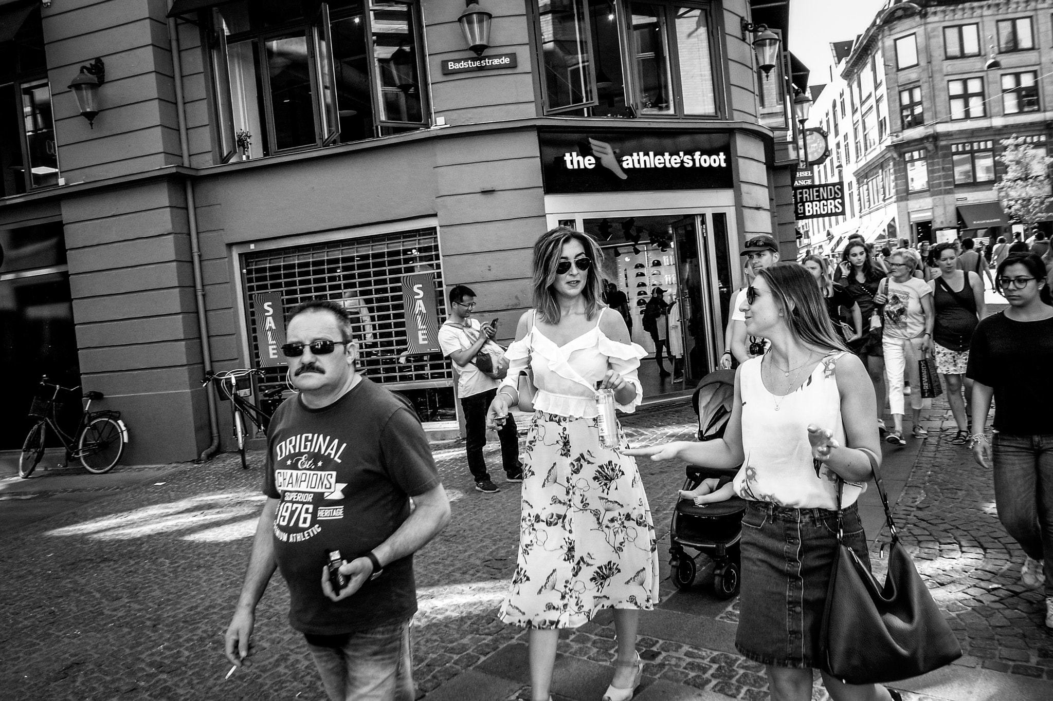Ricoh GR DIGITAL 2 sample photo. Strøget, copenhagen photography