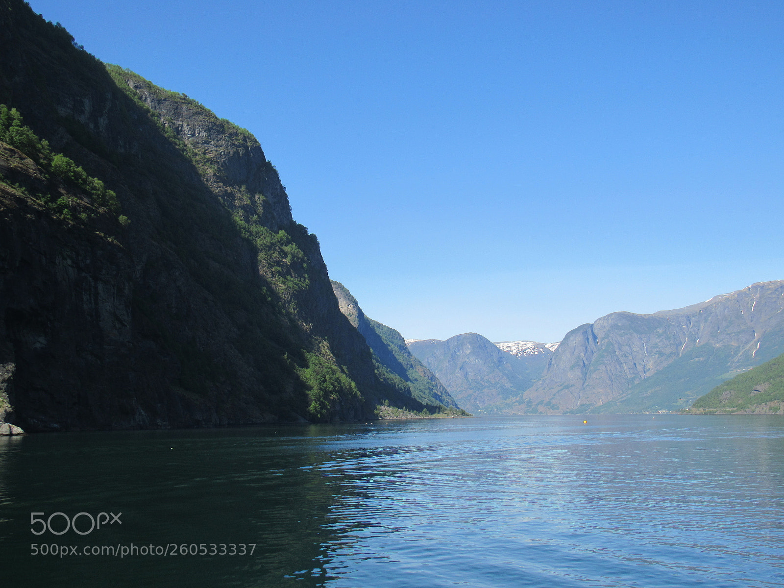 Canon PowerShot SX530 HS sample photo. Cruise photography