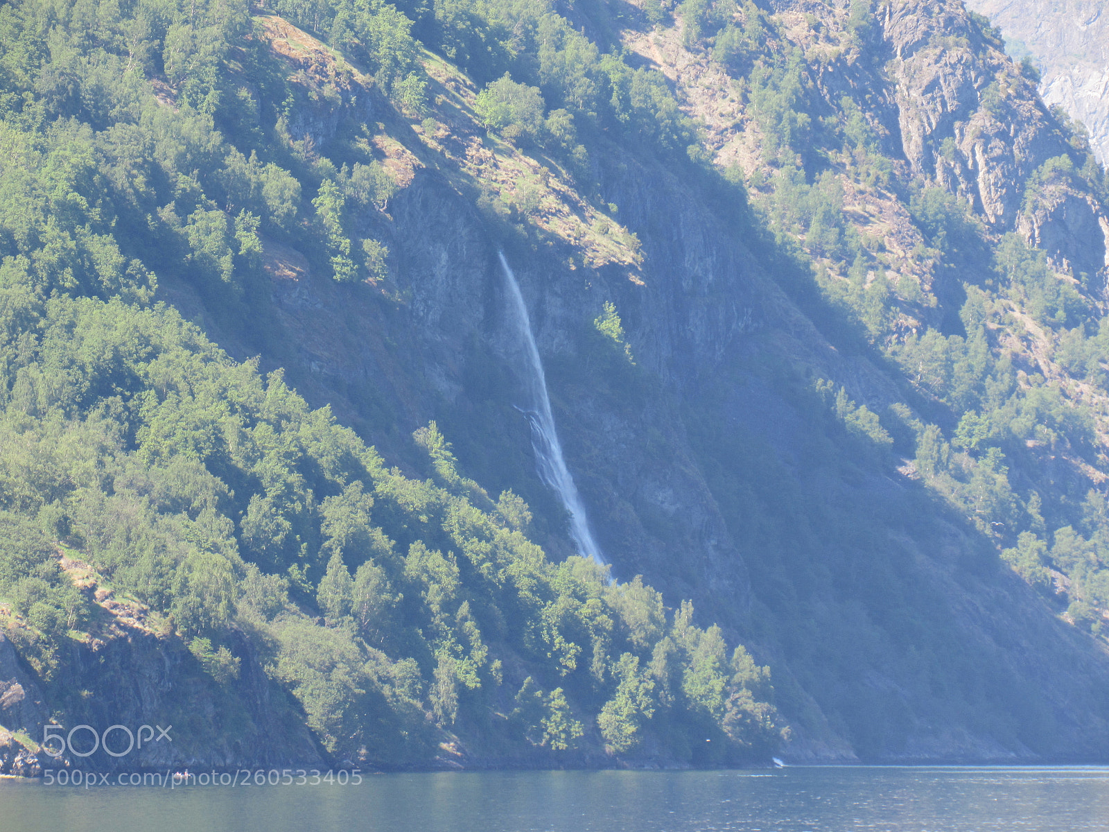 Canon PowerShot SX530 HS sample photo. Cruise photography
