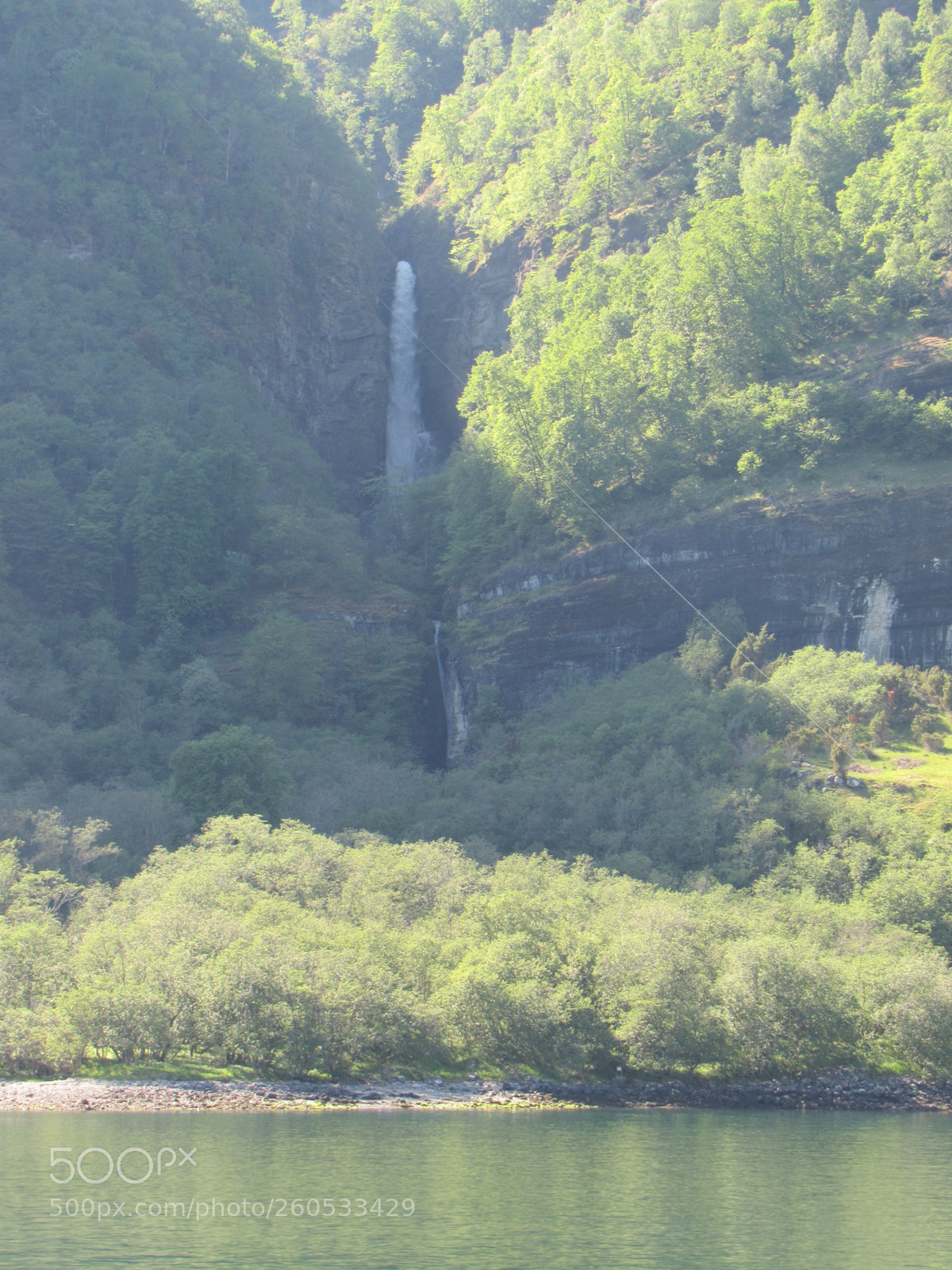 Canon PowerShot SX530 HS sample photo. Cruise photography