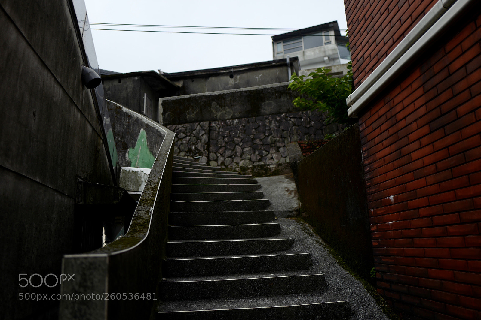 Leica Q (Typ 116) sample photo. 老舊青石板路 photography