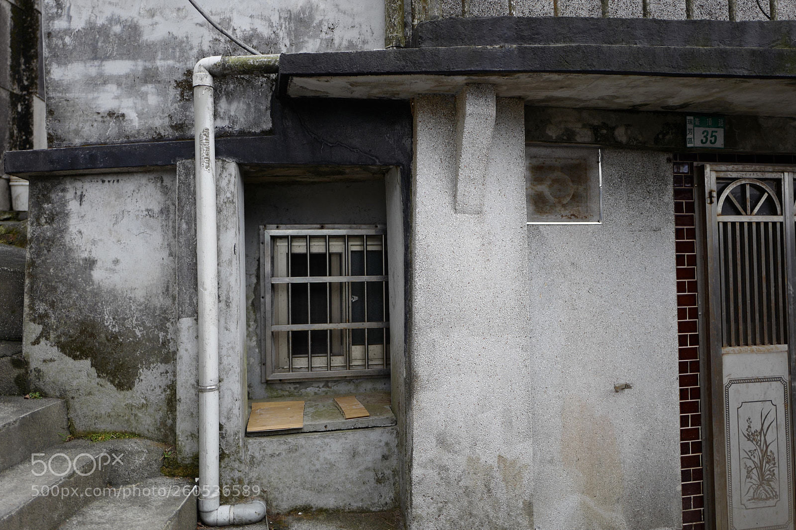 Leica Q (Typ 116) sample photo. 日常廢墟拍 photography