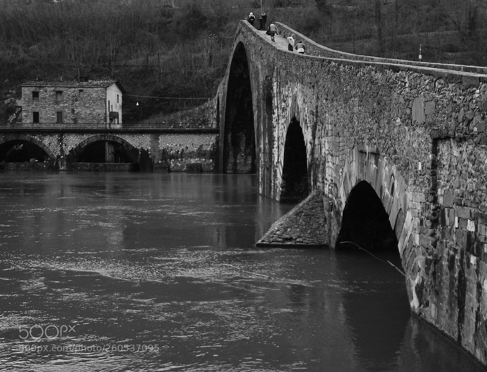 Canon EOS 100D (EOS Rebel SL1 / EOS Kiss X7) sample photo. Ponte della maddalena photography