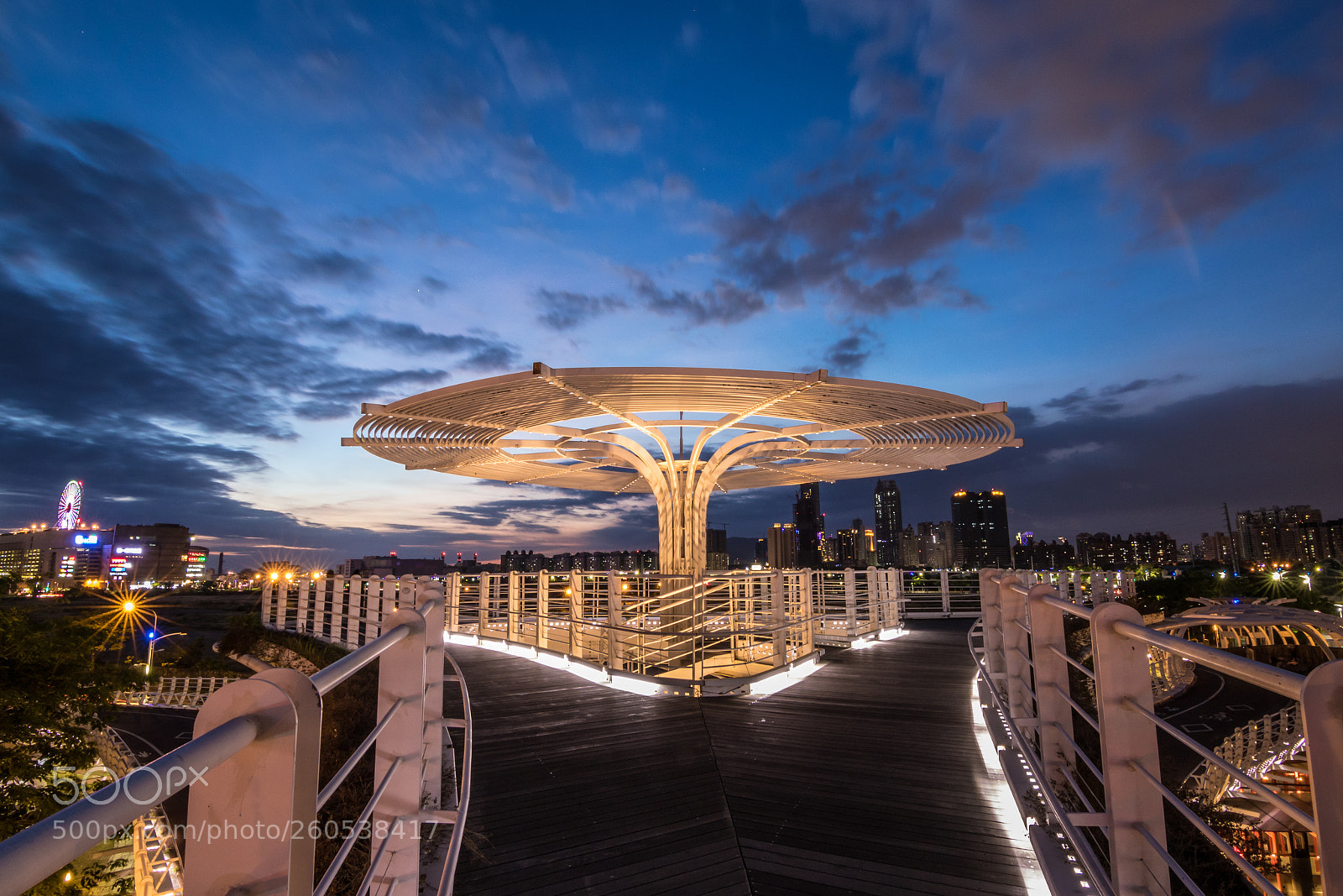 Canon EOS 7D Mark II sample photo. Cityscape photography