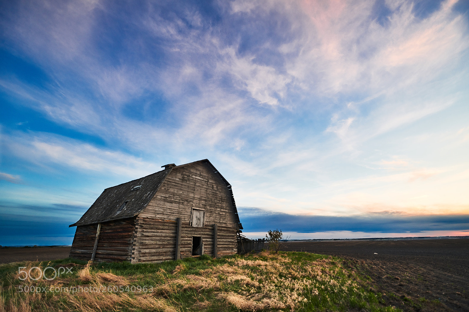 Nikon D850 sample photo. Log barn at sunset photography