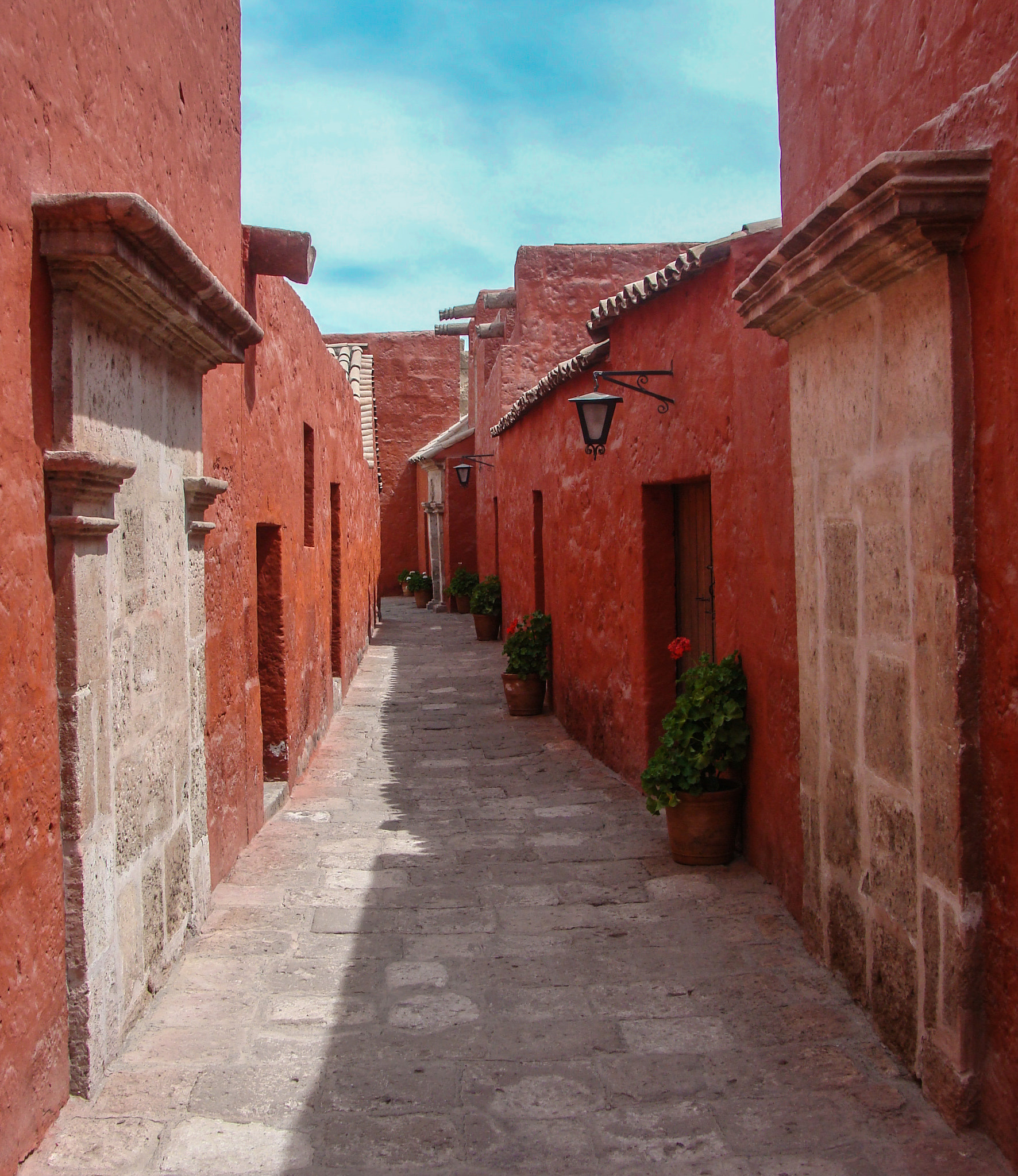 Sony DSC-H3 sample photo. Arequipa, monasterio de santa catalina photography