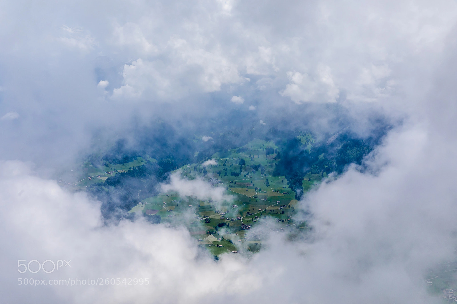 Canon EOS 5D Mark IV sample photo. Window in the clouds photography