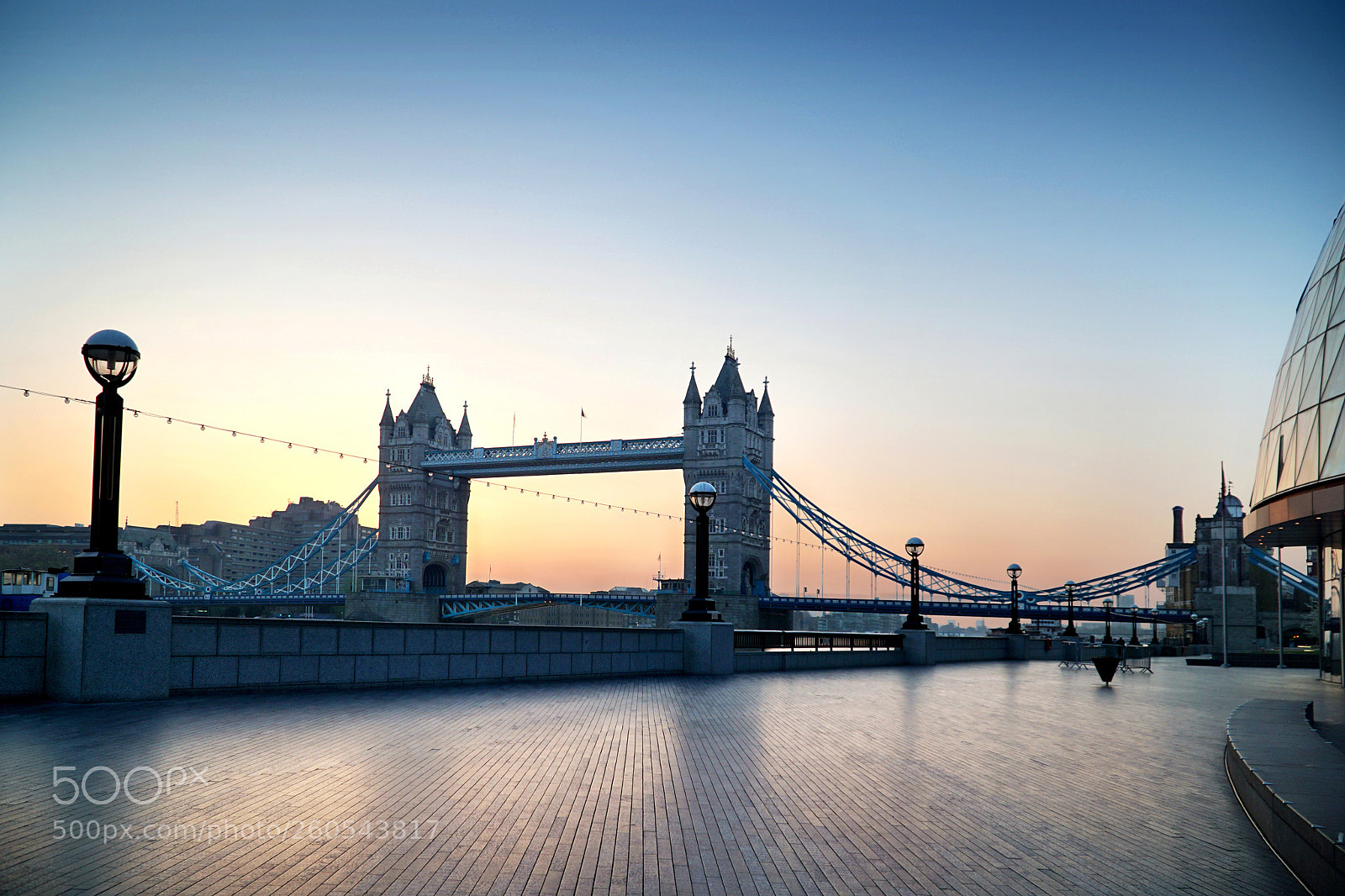 Sony a6000 sample photo. London sunrise with the photography