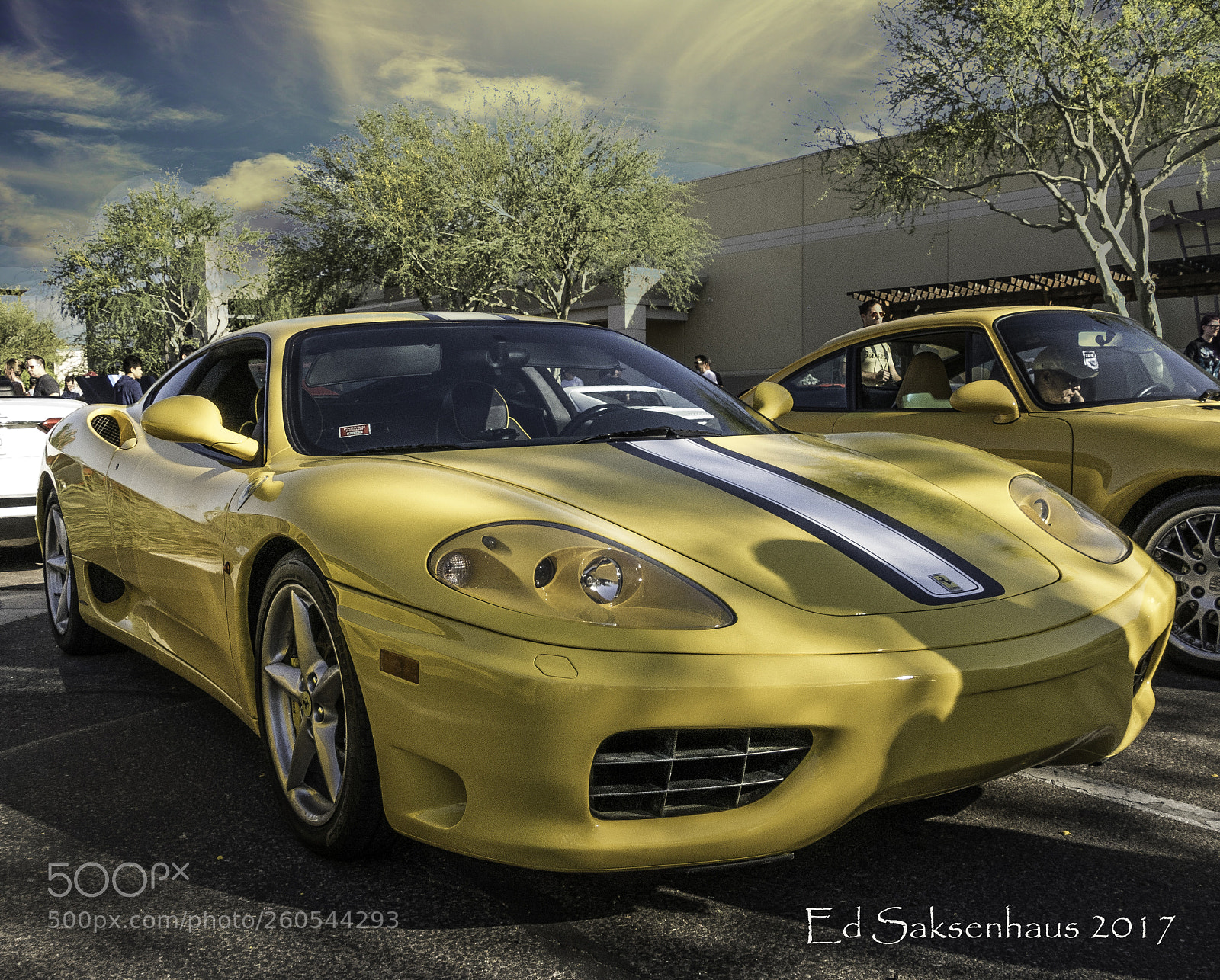 Panasonic Lumix DMC-FZ1000 sample photo. Yelow ferrari photography