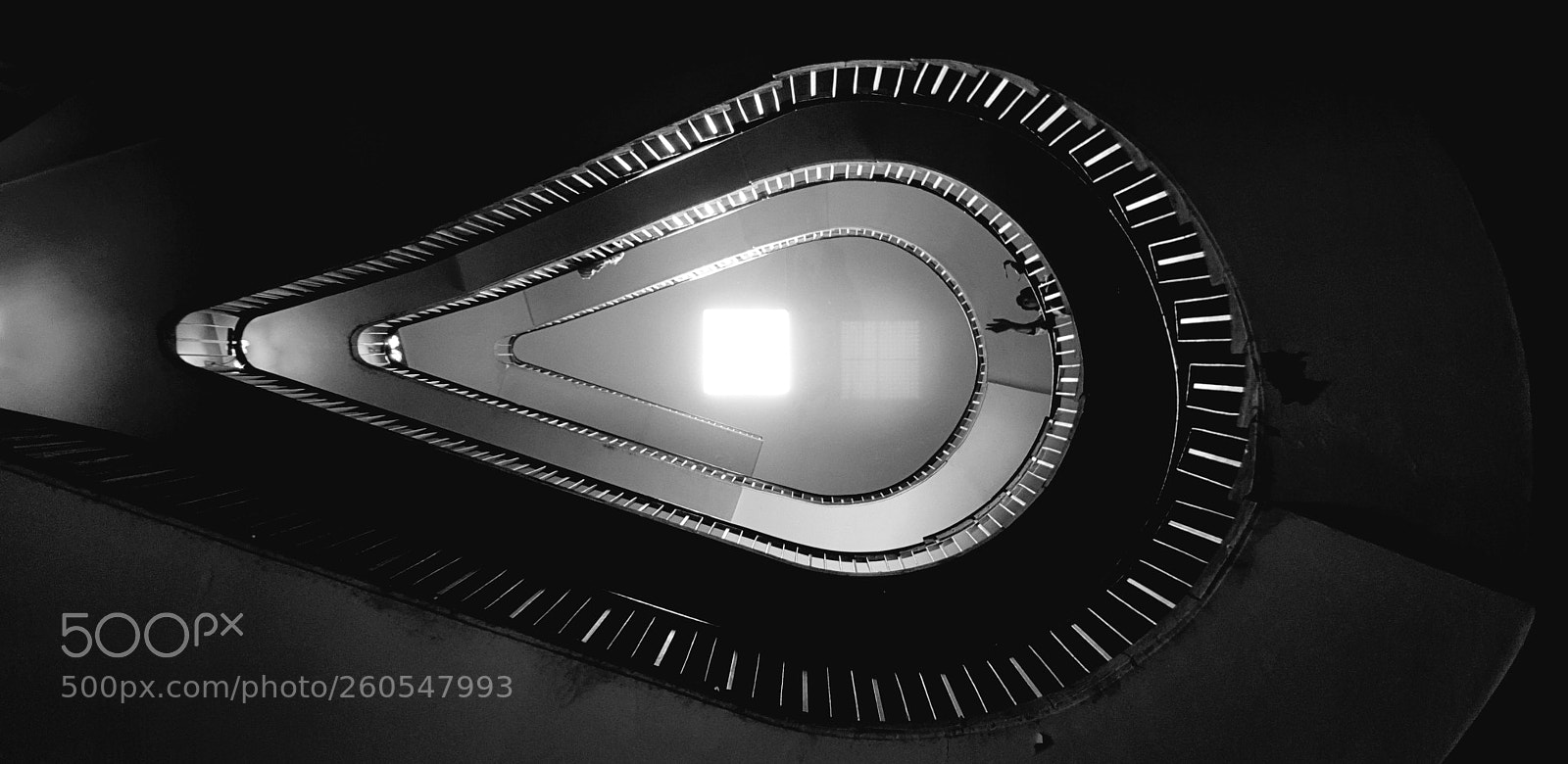 Samsung Galaxy S8 sample photo. Black&white click photography