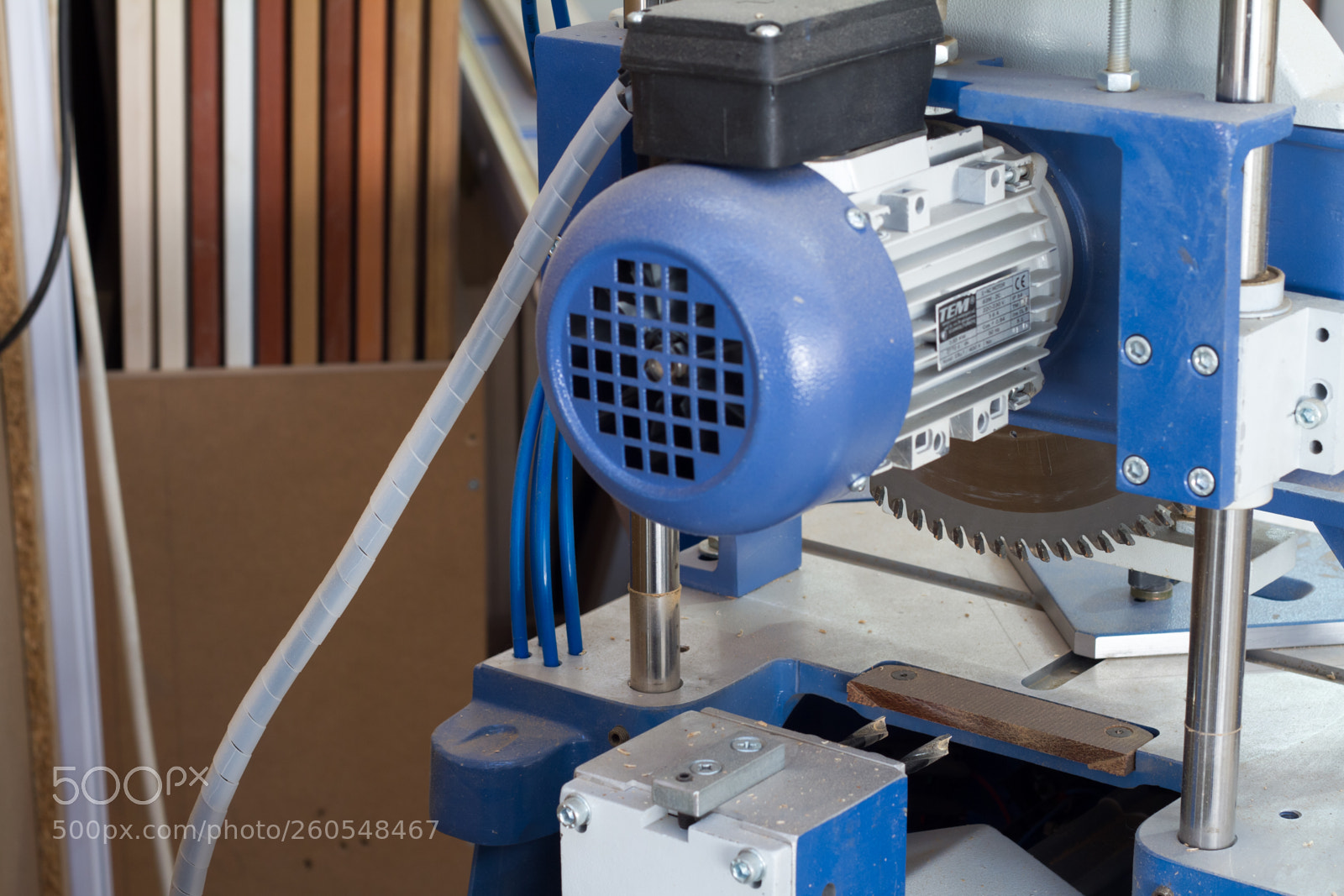 Canon EOS 7D sample photo. Industrial circular saw and photography