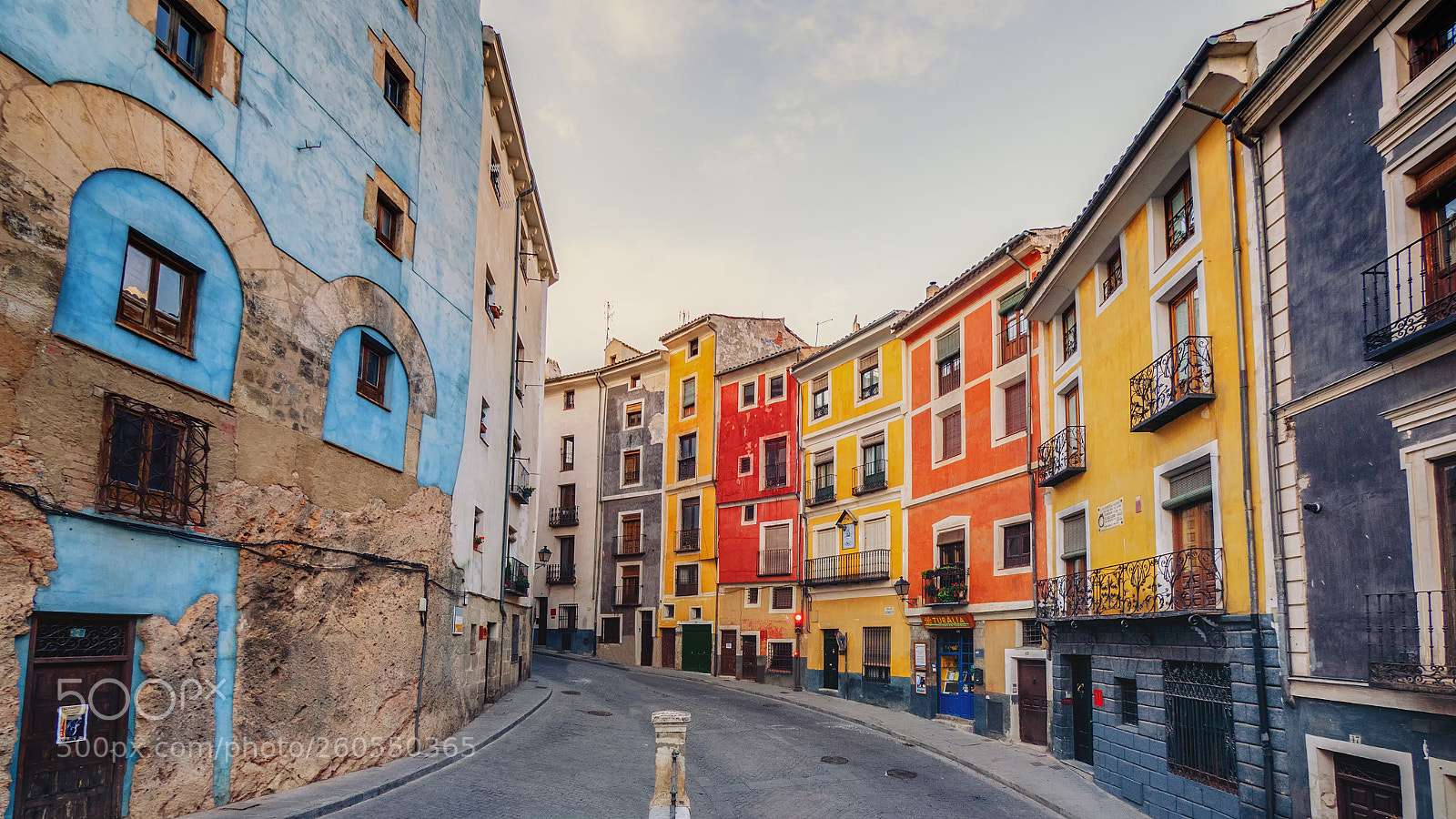 Olympus OM-D E-M1 sample photo. Cuenca photography