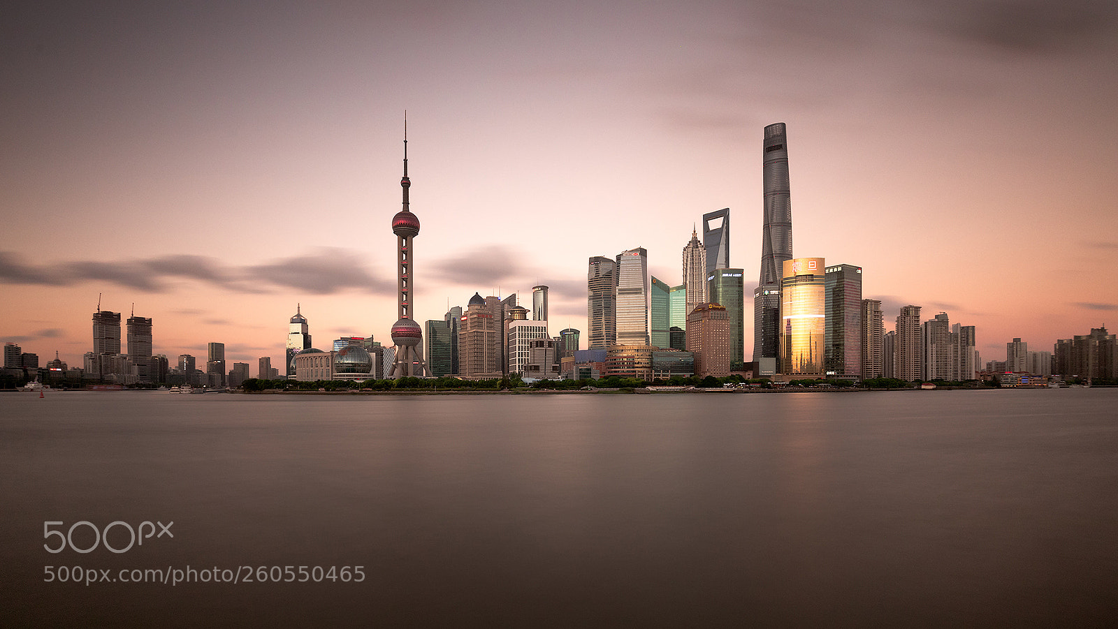 Canon EOS 5D Mark IV sample photo. Shanghai the bund photography