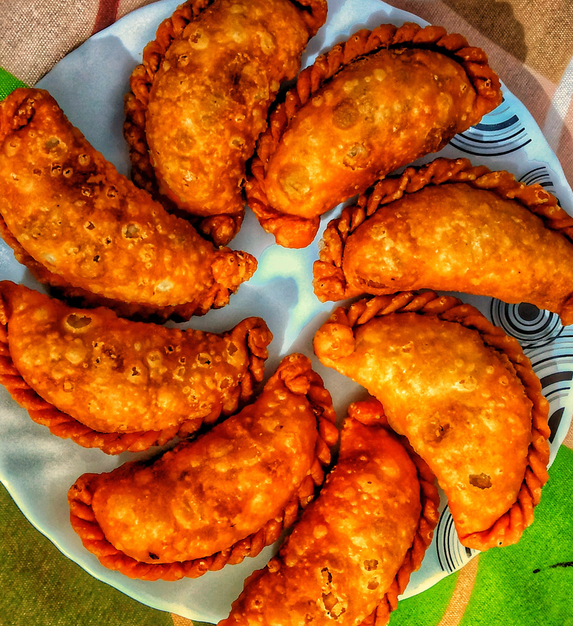 Xiaomi Redmi Note 5 Pro sample photo. Take a bite... photography