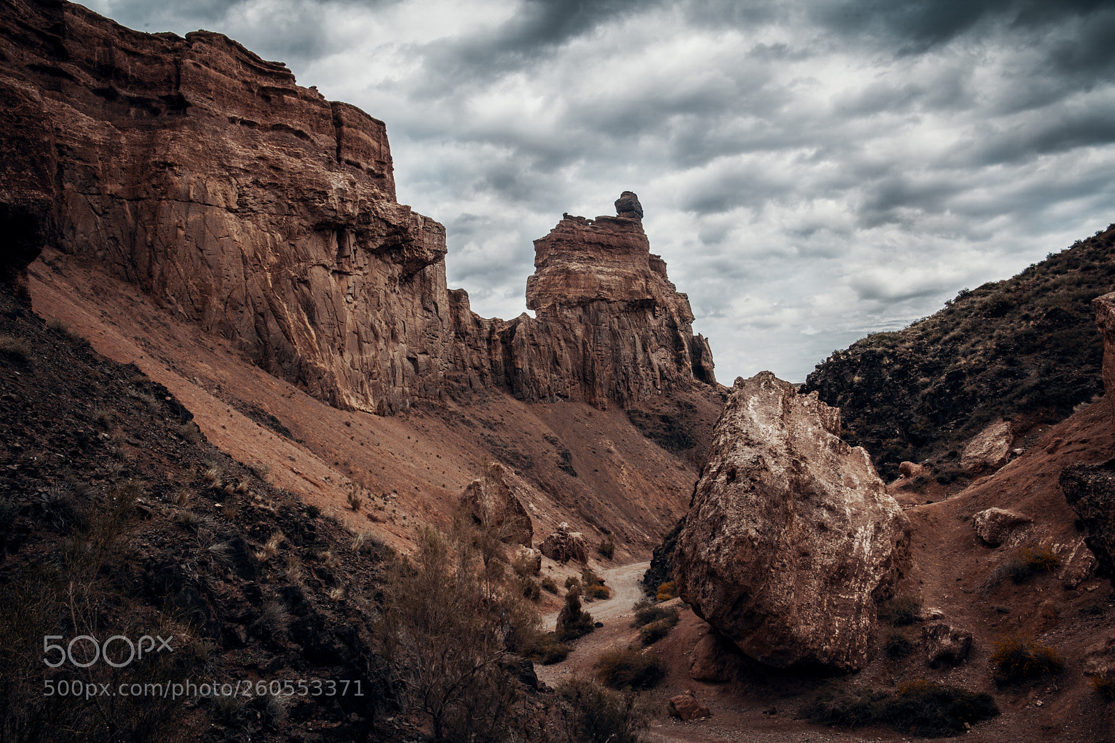Canon EOS 5D Mark II sample photo. Charyn canyon photography