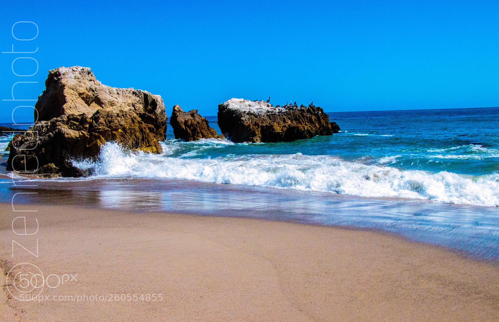 Canon EOS 80D sample photo. Day at the beach photography
