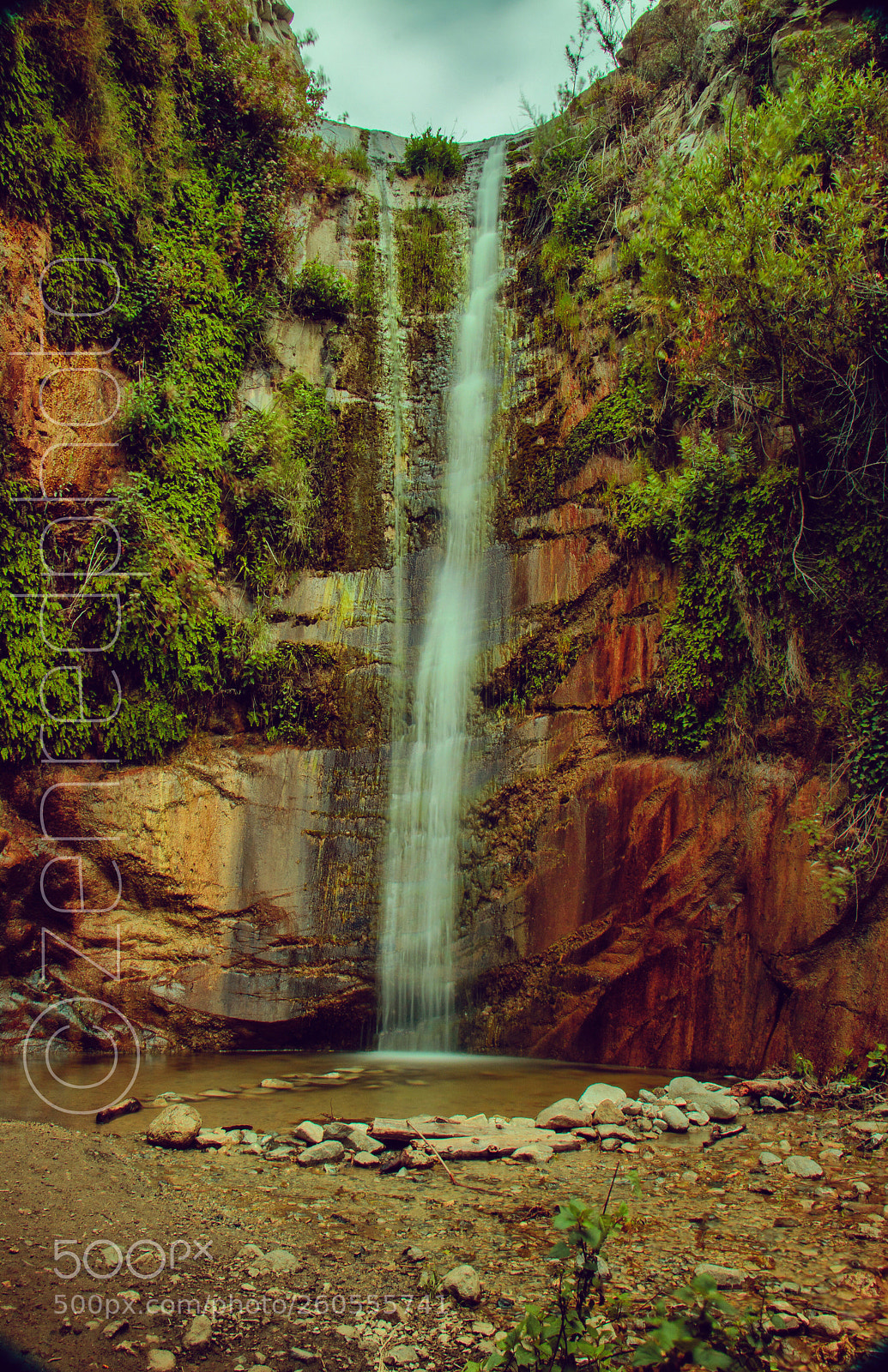 Canon EOS 80D sample photo. Hike to the falls photography
