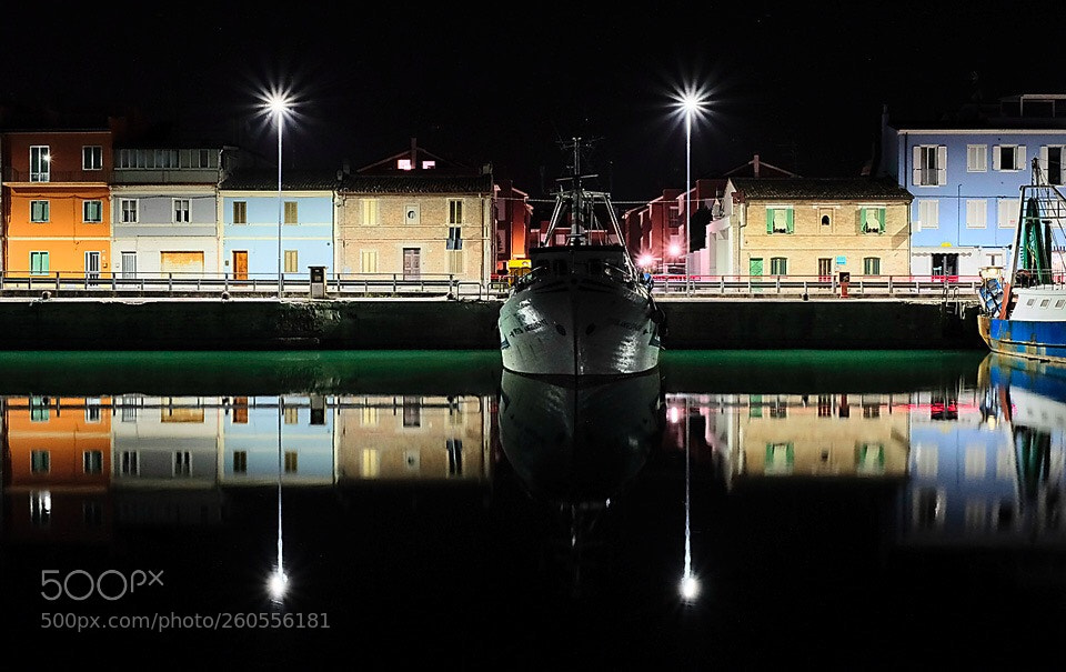 Fujifilm X-T20 sample photo. La città di sotto  photography