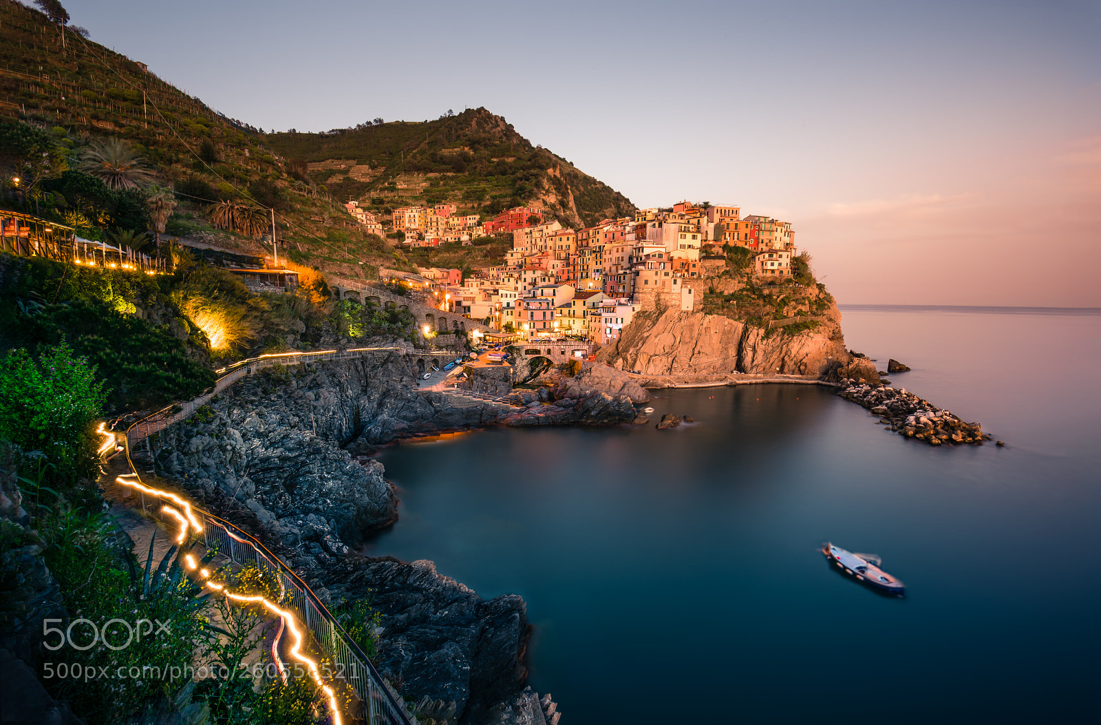 Nikon D810 sample photo. Day and night photography